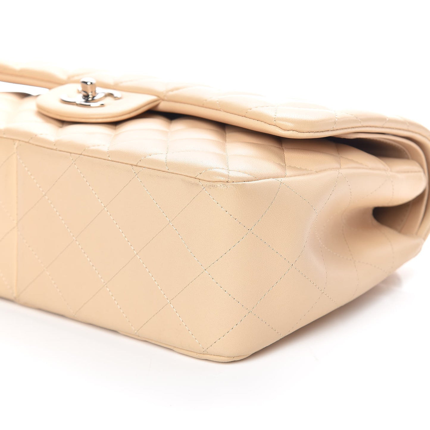 Lambskin Quilted Jumbo Double Flap Beige Clair