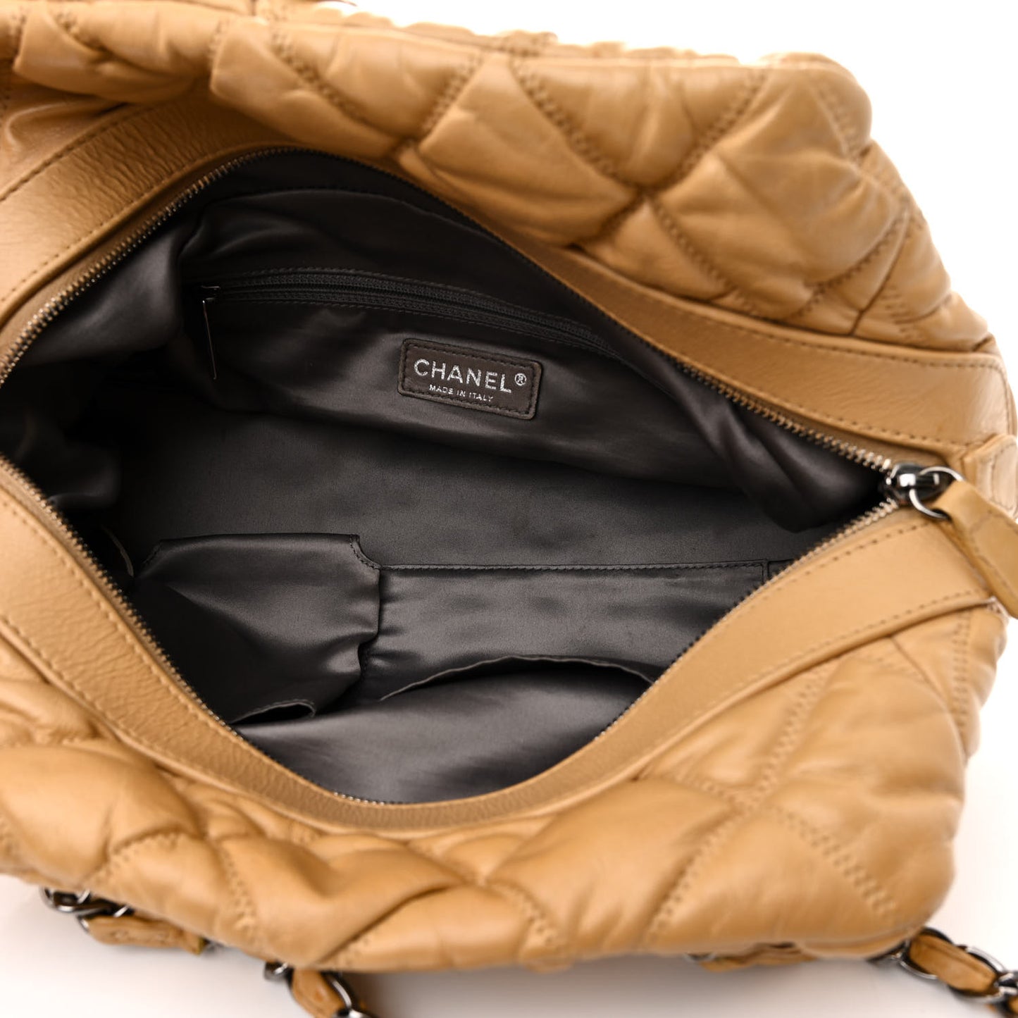 Lambskin Bubble Quilt Bowler Beige