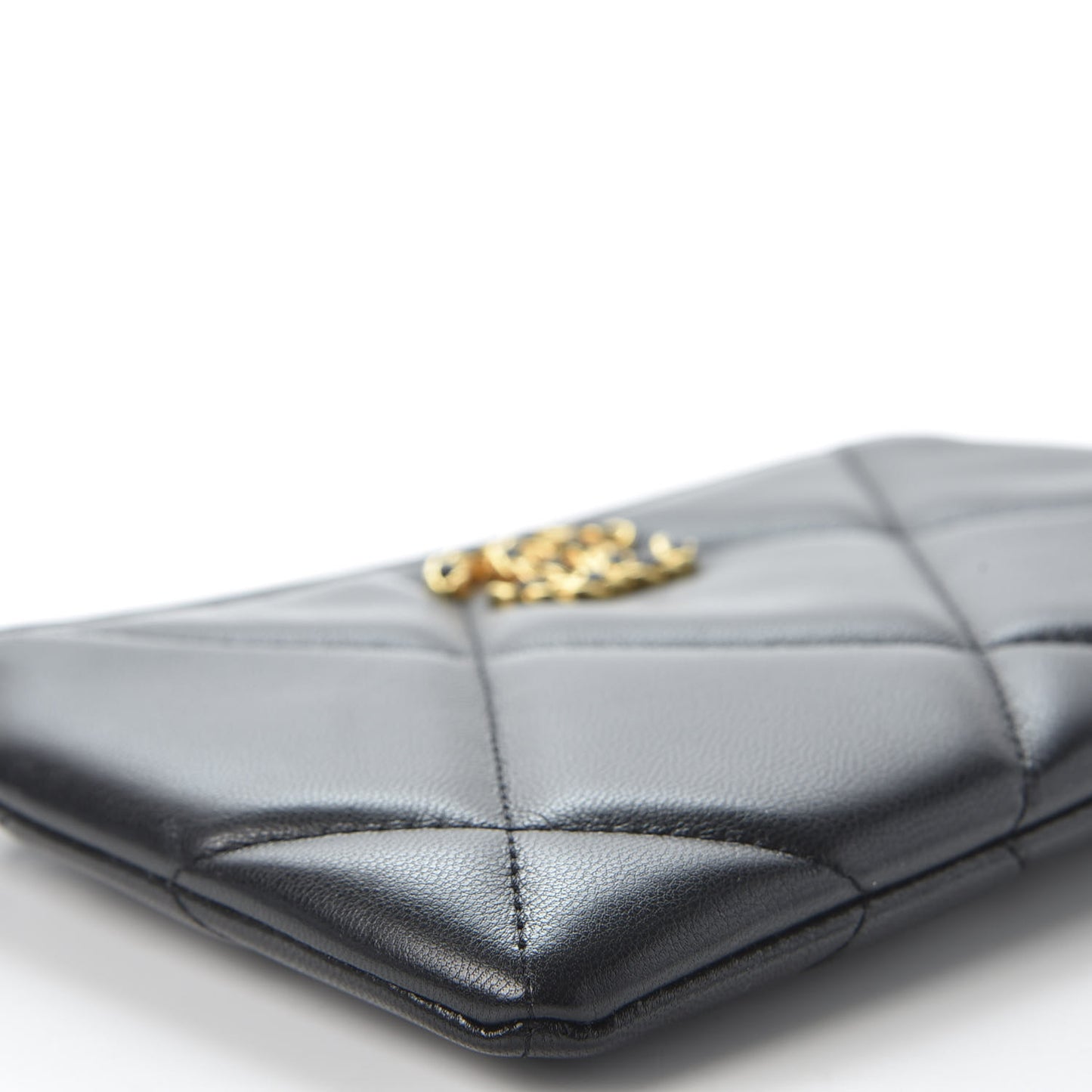 Goatskin Quilted 19 Cosmetic Case Black