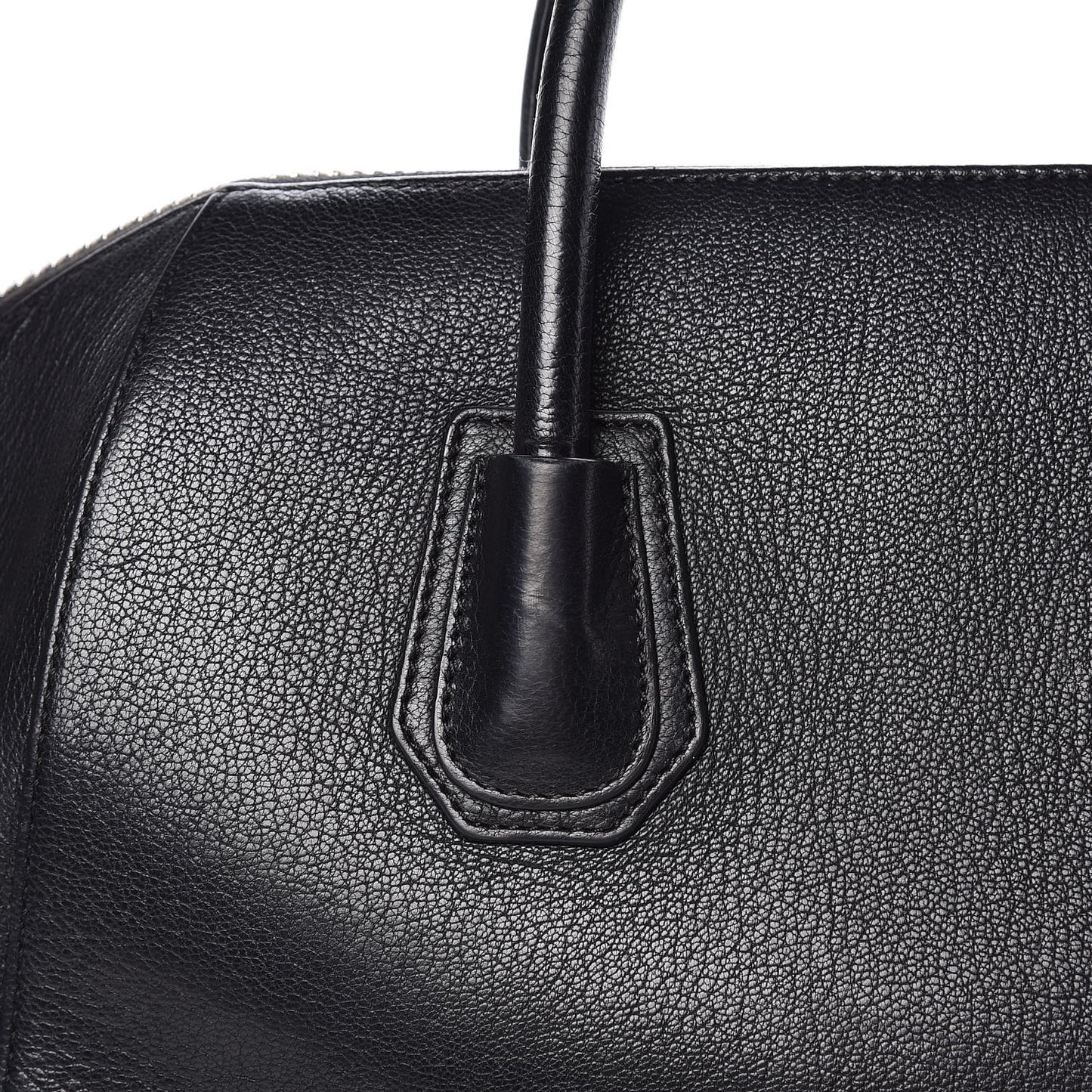 Sugar Goatskin Medium Antigona Black