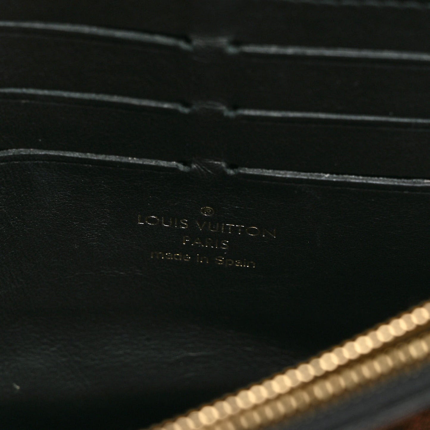 Damier Ebene Vavin Chain Wallet Black