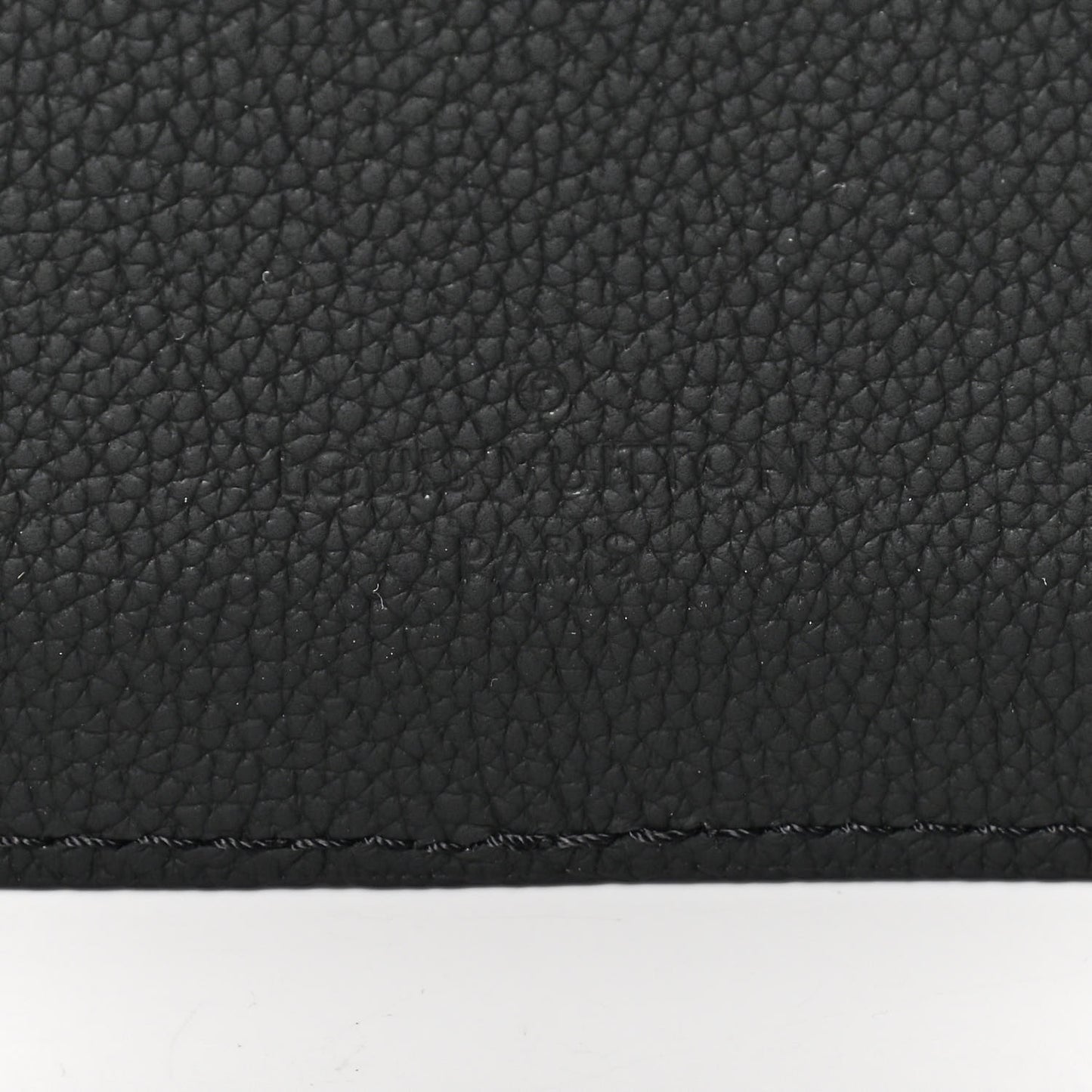 Grained Calfskin Aerogram Slingbag Black