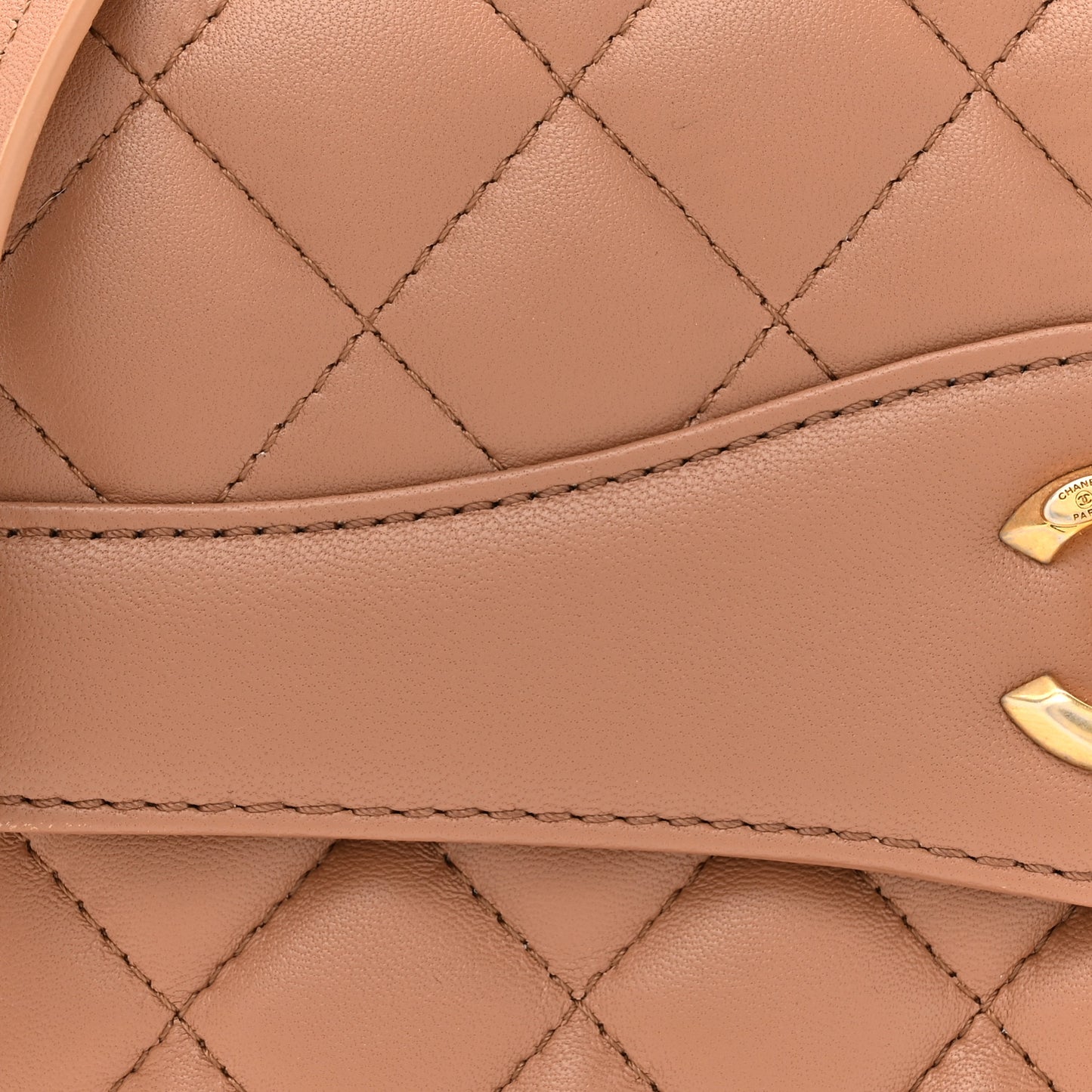 Lambskin Quilted Medium Coco Vintage Flap Beige