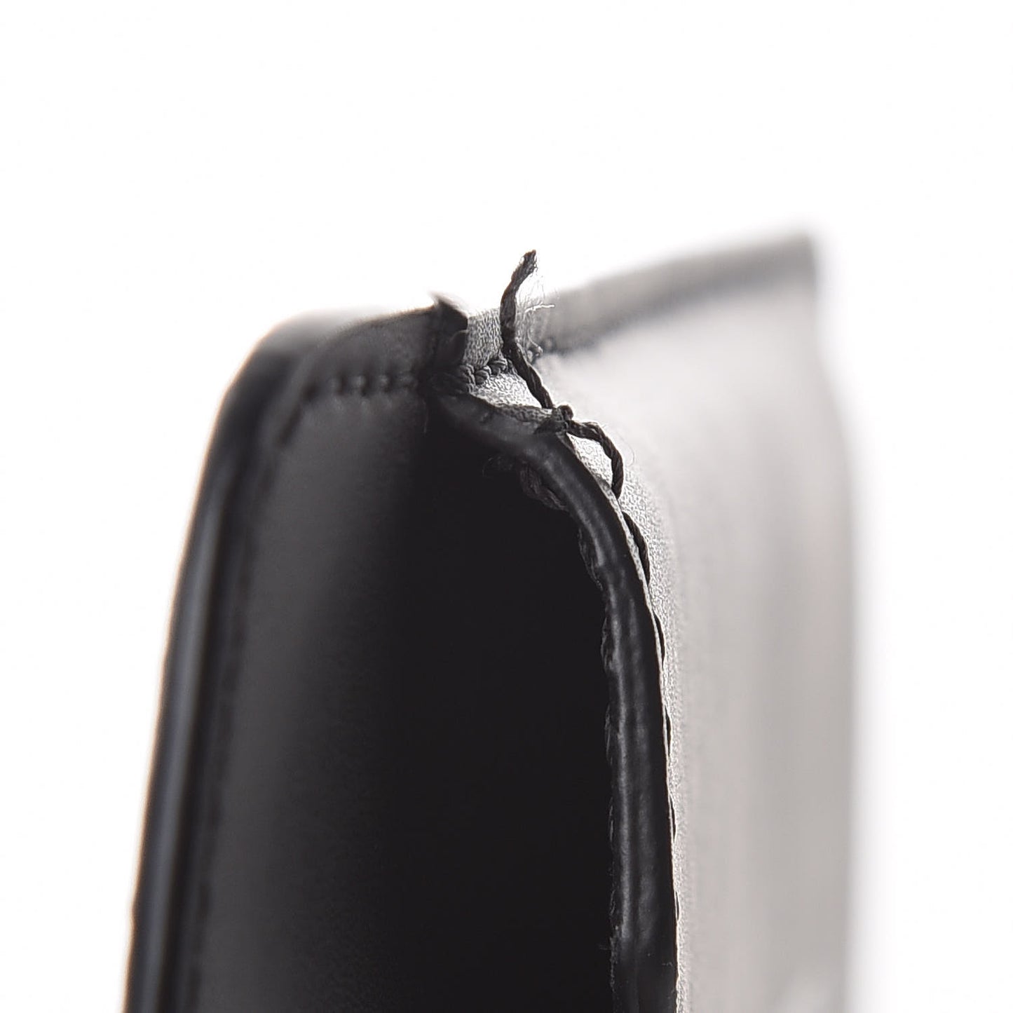 Calfskin VLTN Phone Case Black