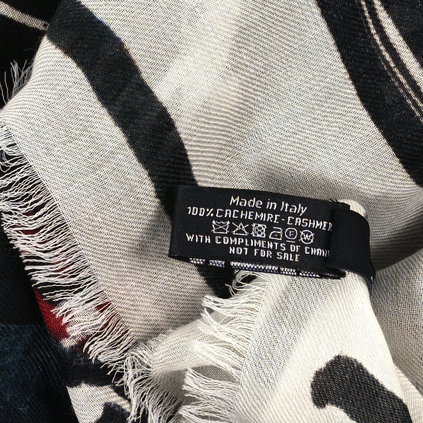 Cashmere Jewel Shawl Multicolor
