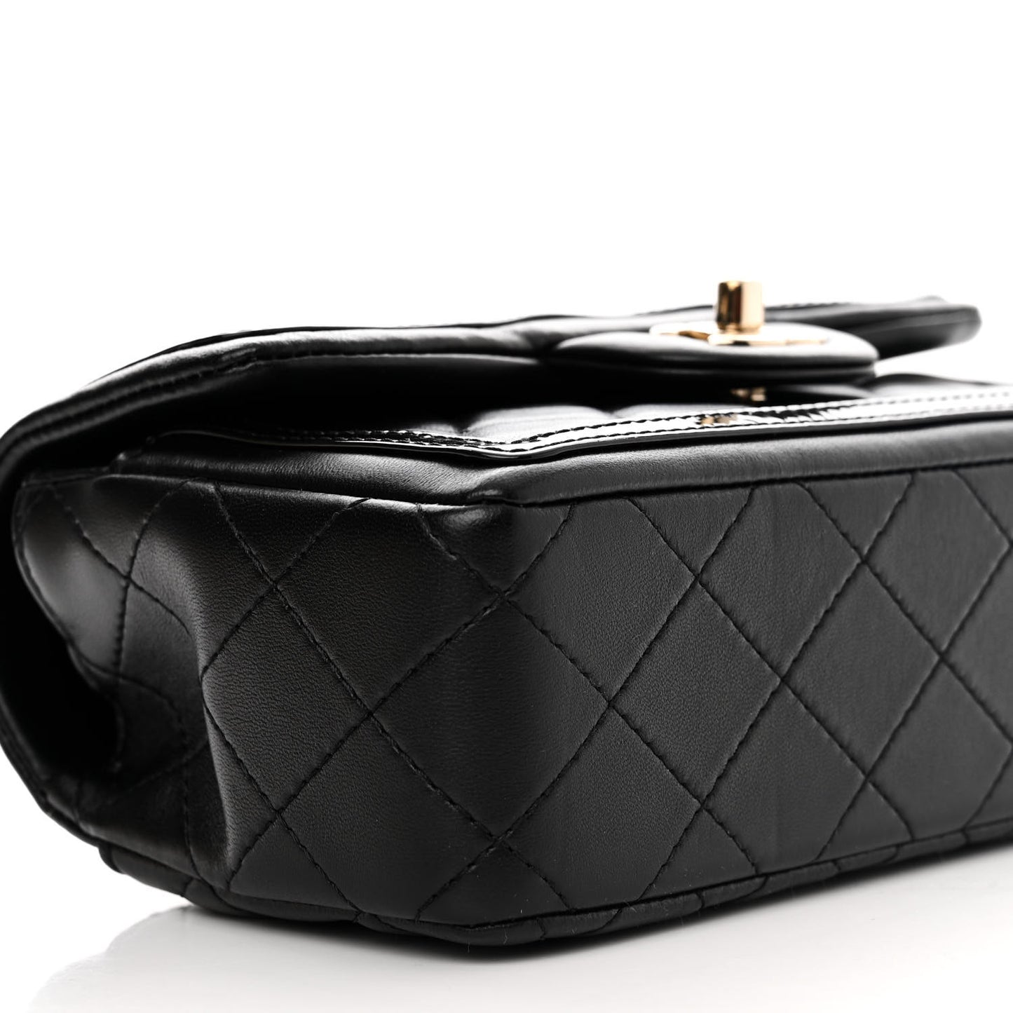 Lambskin Patent Calfskin Quilted Flap Phone Holder With Chain Black