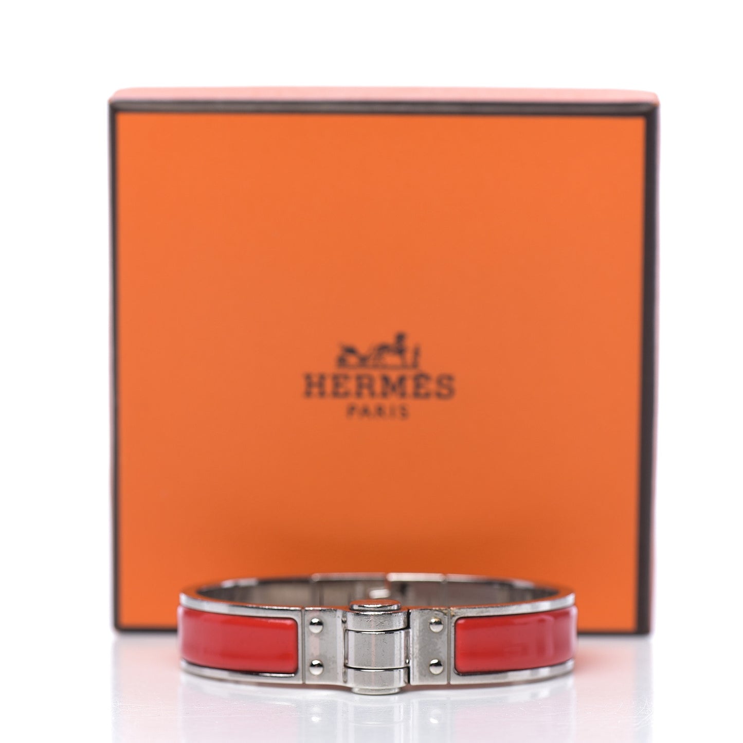Enamel Charniere Uni Narrow Hinged Bracelet M Rouge Amarante