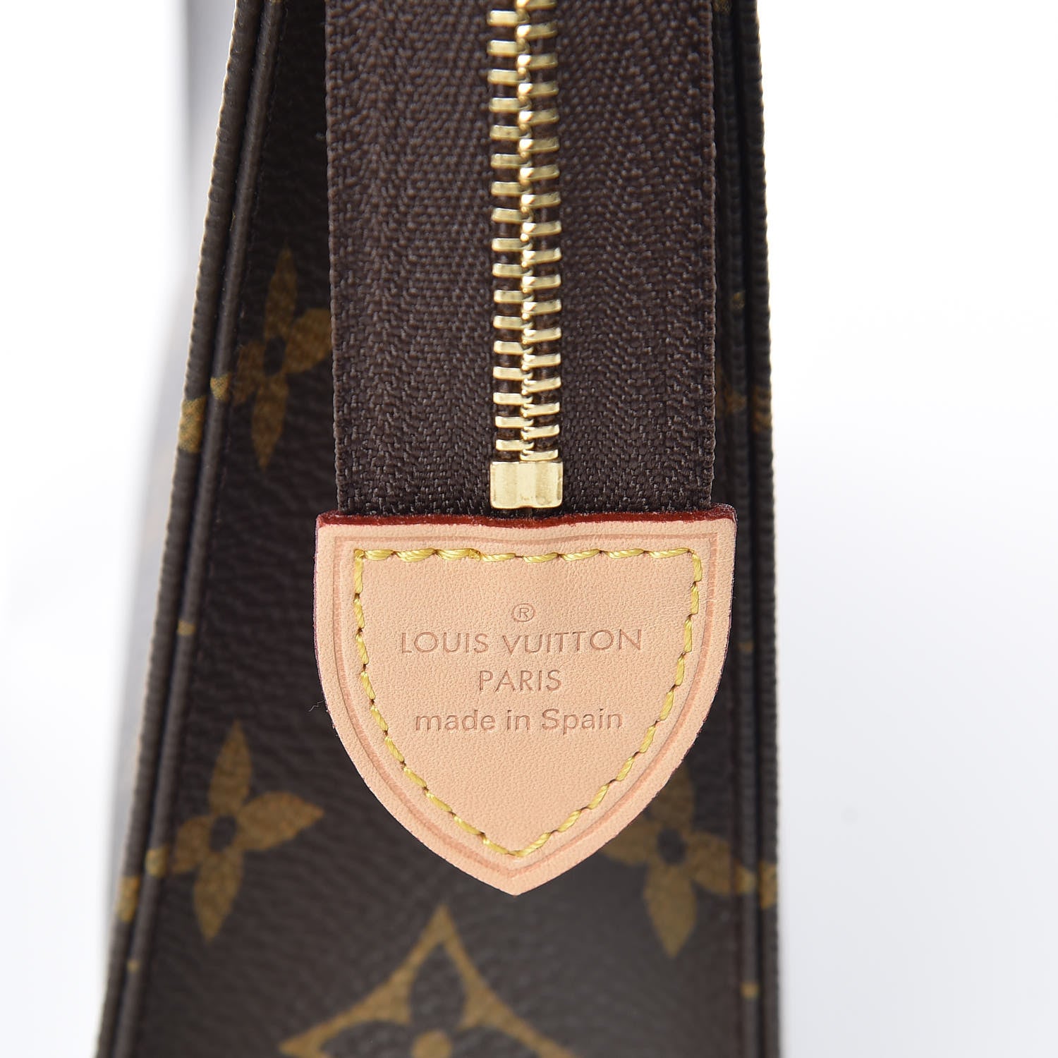 Louis Vuitton Monogram Toiletry Pouch 19 6 of 9