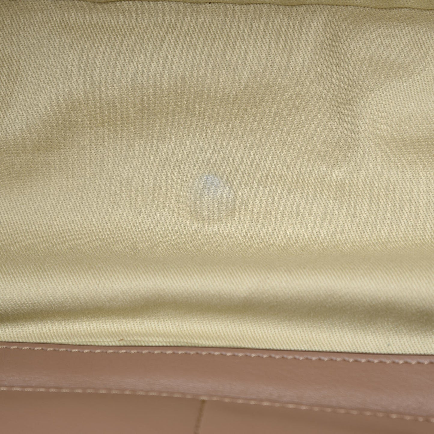 Vitello Medium Rockstud Tote Alpaca