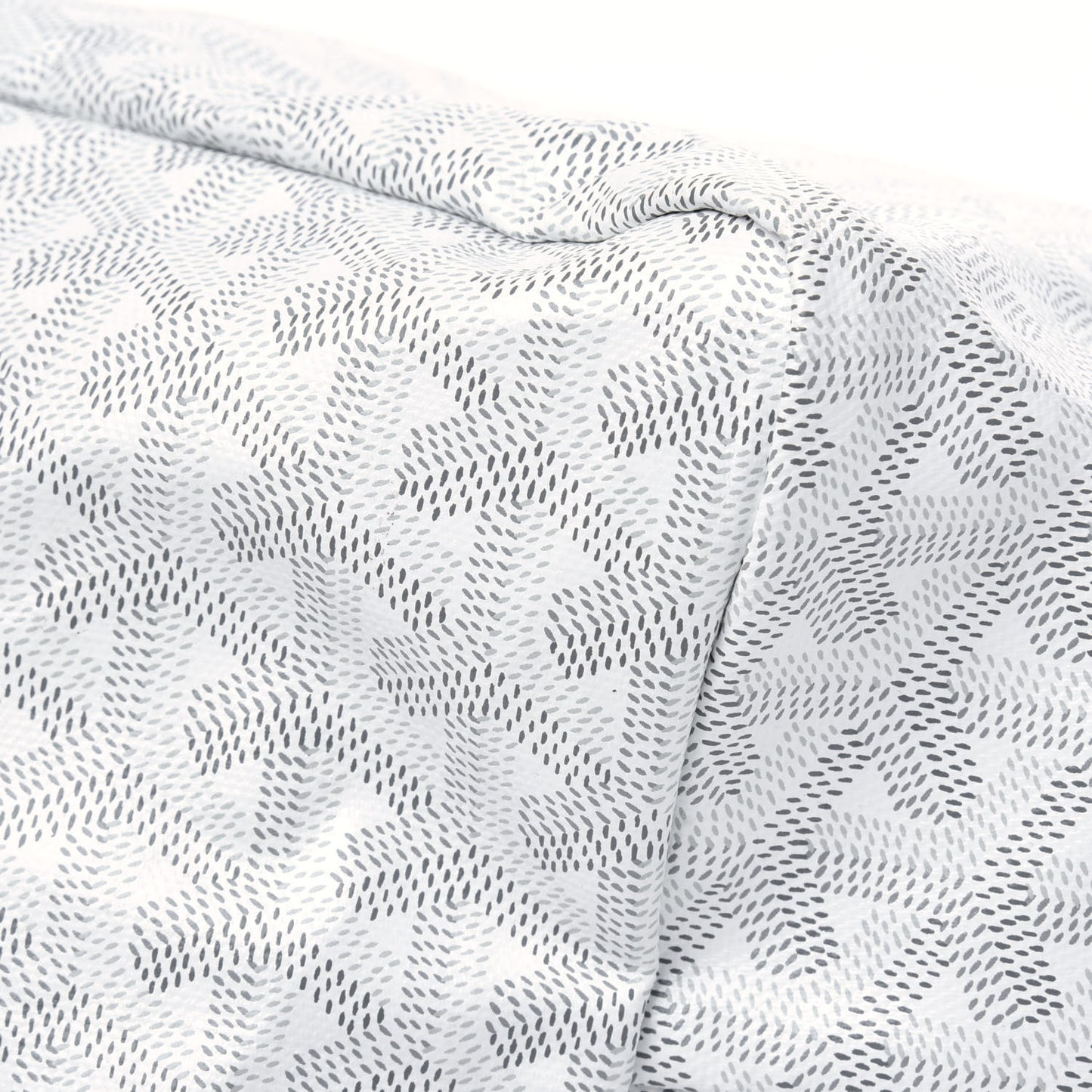 Goyardine Saint Louis GM White