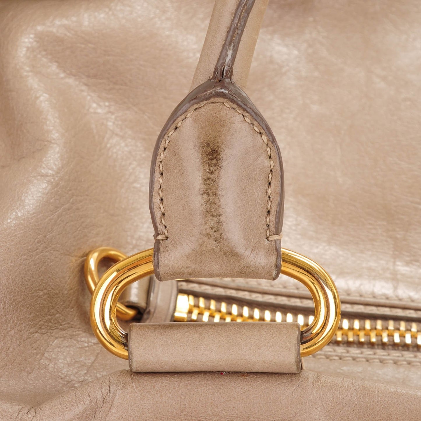 Vitello Shine Shopping Satchel Pomice