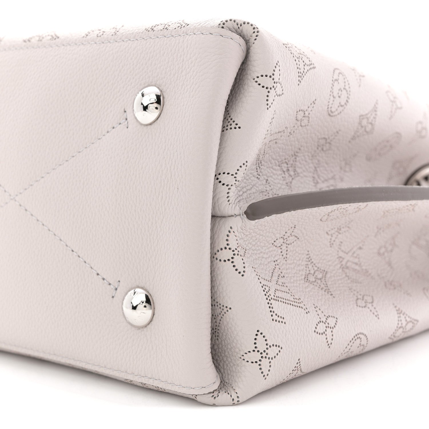 Louis Vuitton Mahina Muria Brume 9 of 10