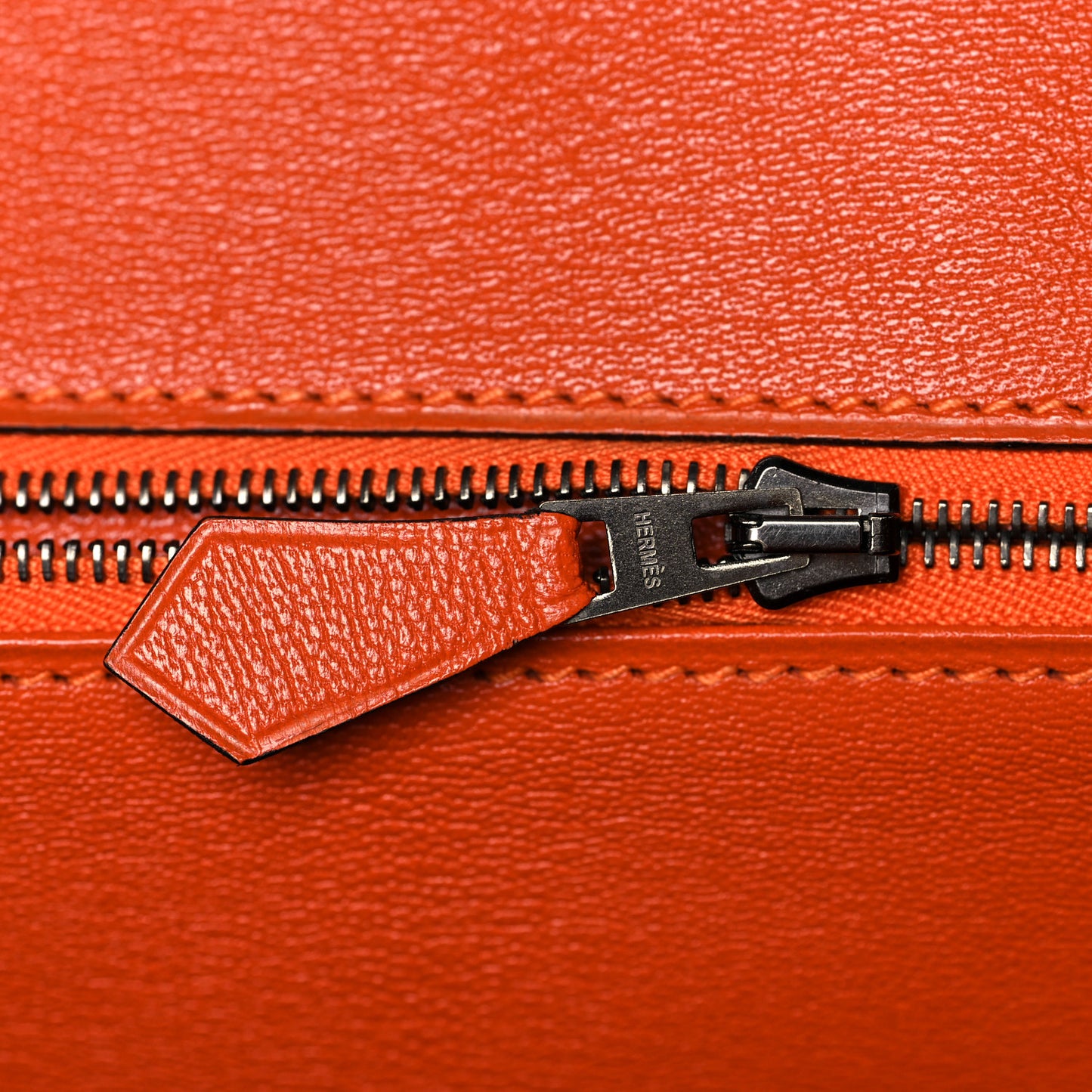 Shiny Porosus Crocodile Birkin 40 Black Orange