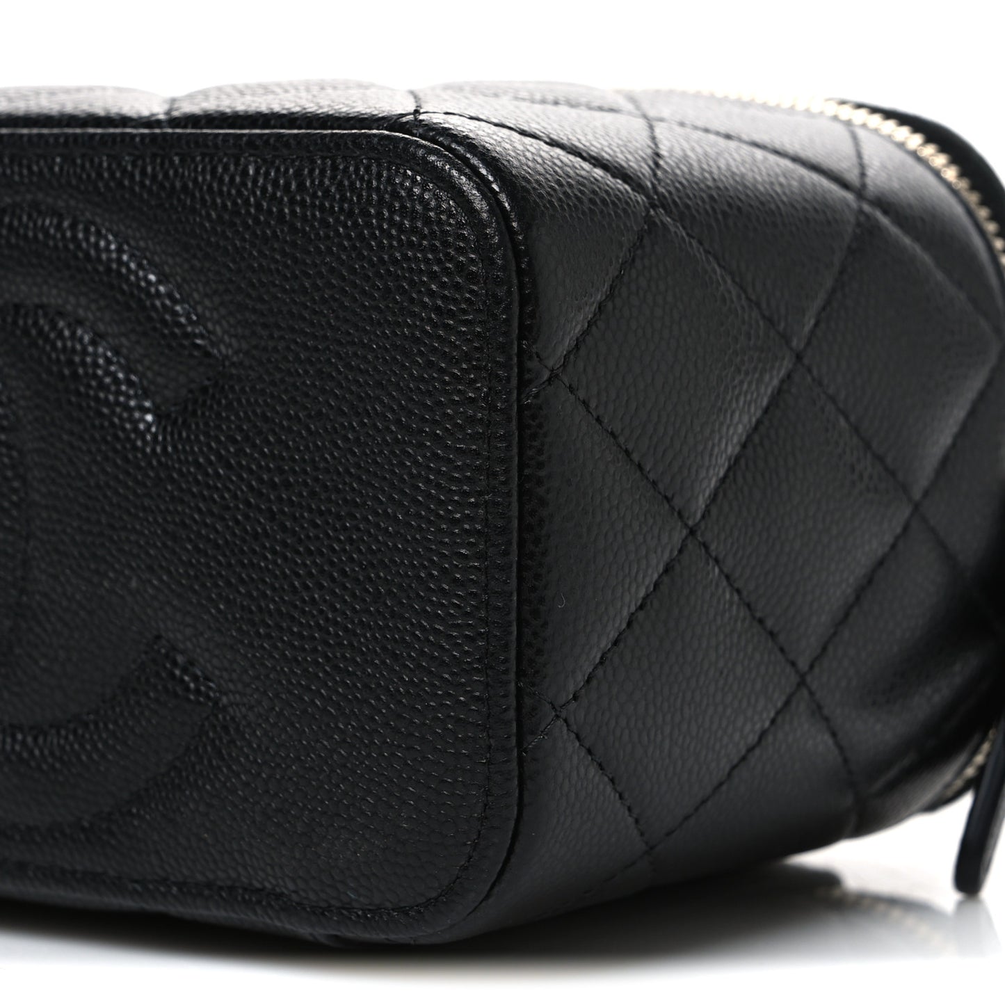 Caviar Quilted Small Vanity Case With Chain Black