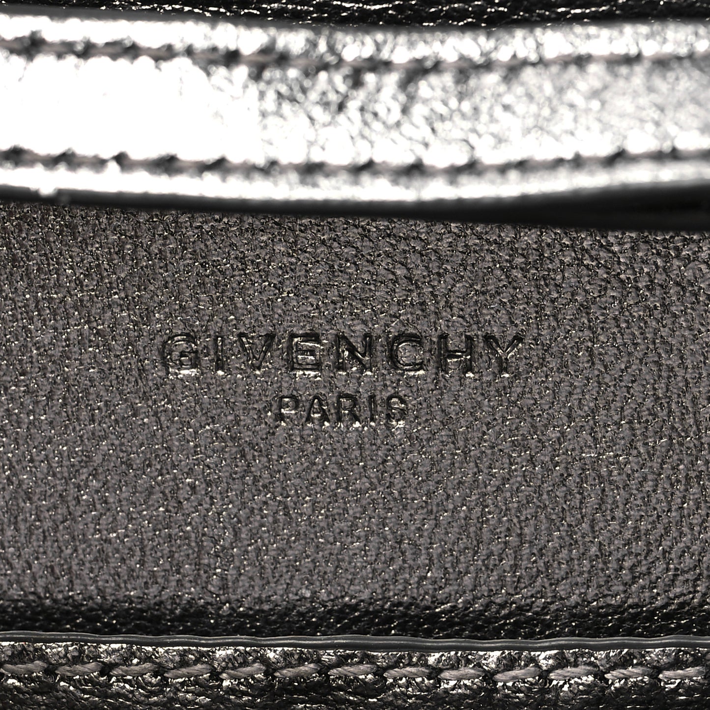 Lambskin Emblem Chain Wallet Black