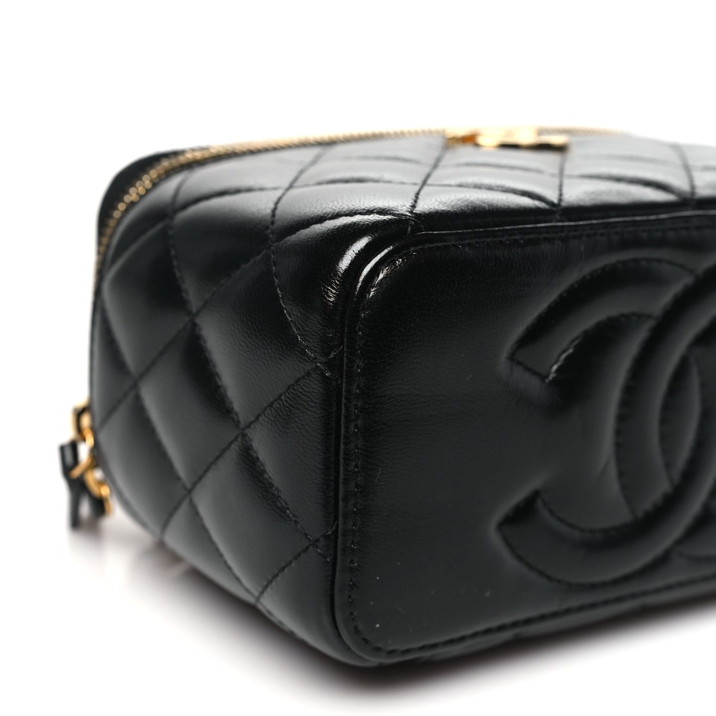 Lambskin Quilted Golden Links Top Handle Vanity Case With Chain Black