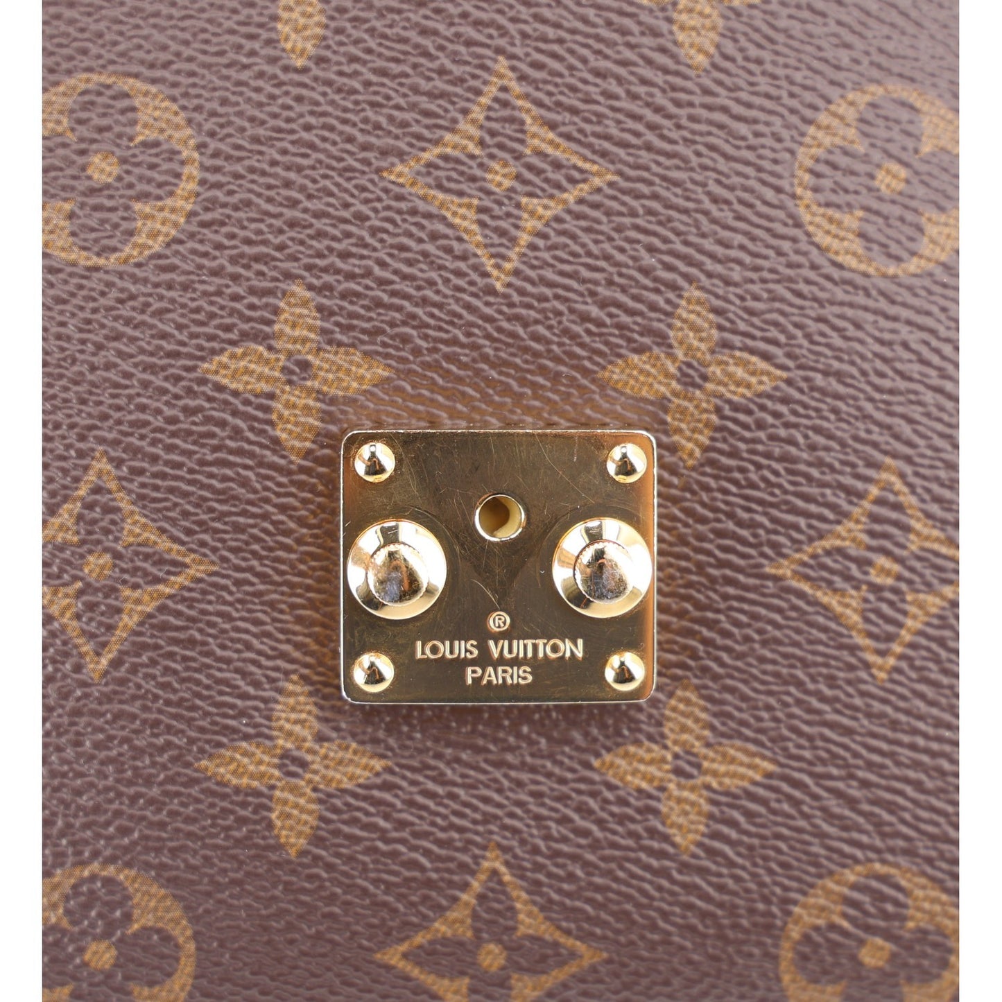 Reverse Monogram Pochette Metis