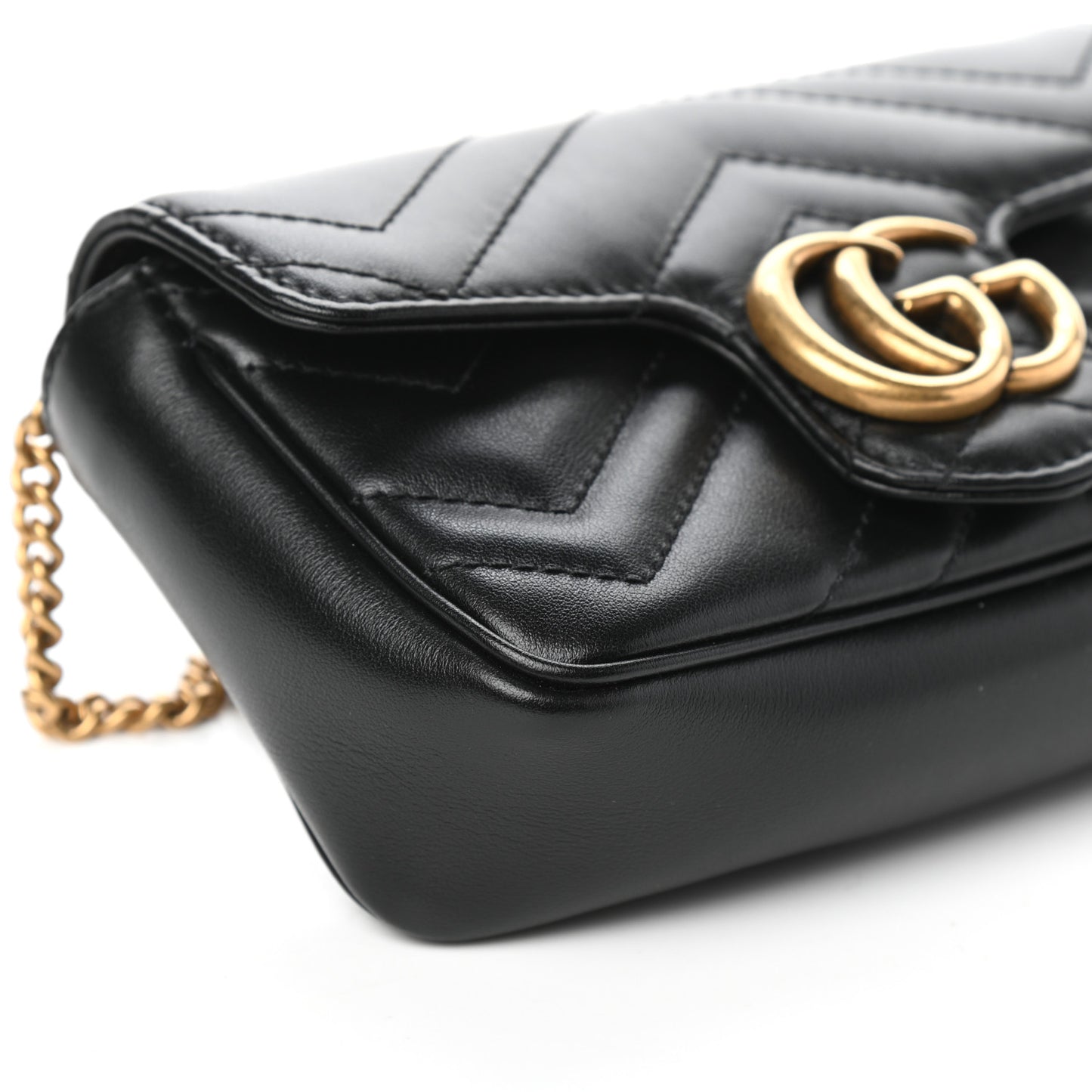 Calfskin Matelasse Super Mini GG Marmont Shoulder Bag Black