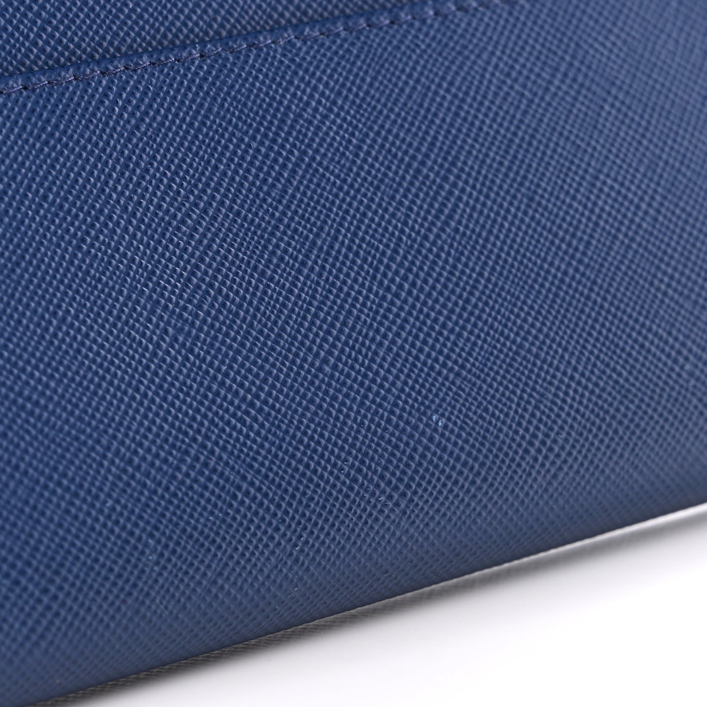 Saffiano Triangle Continental Flap Wallet Bleuette