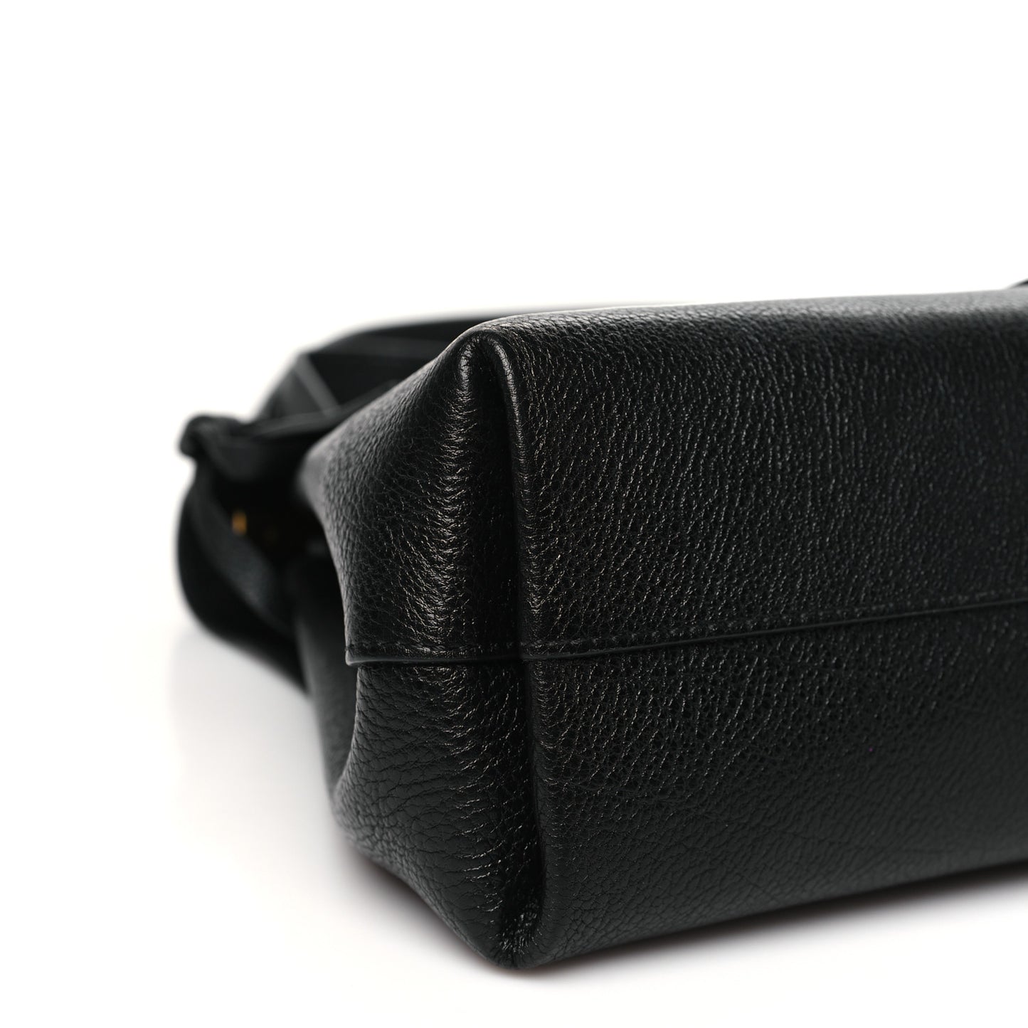 Pebbled Calfskin Large VRing Chain Shoulder Bag Black