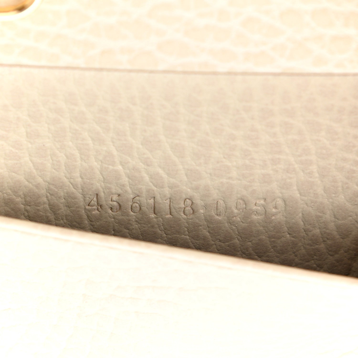 Gucci Dollar Calfskin GG Supreme Monogram GG Marmont 6 Key Holder Case Mystic White Beige Ebony 7 of 8