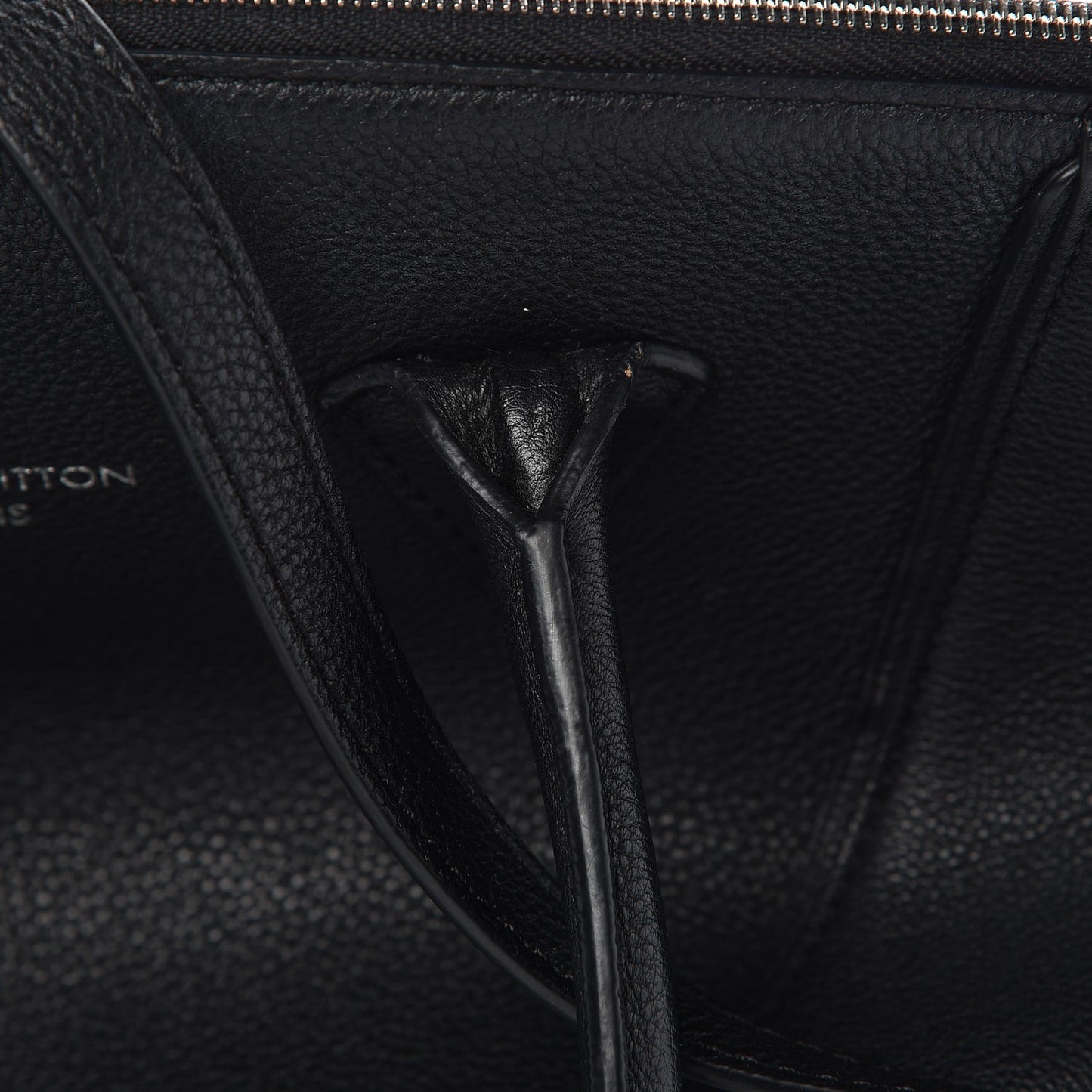 Veau Cachemire Soft Lockit MM Black