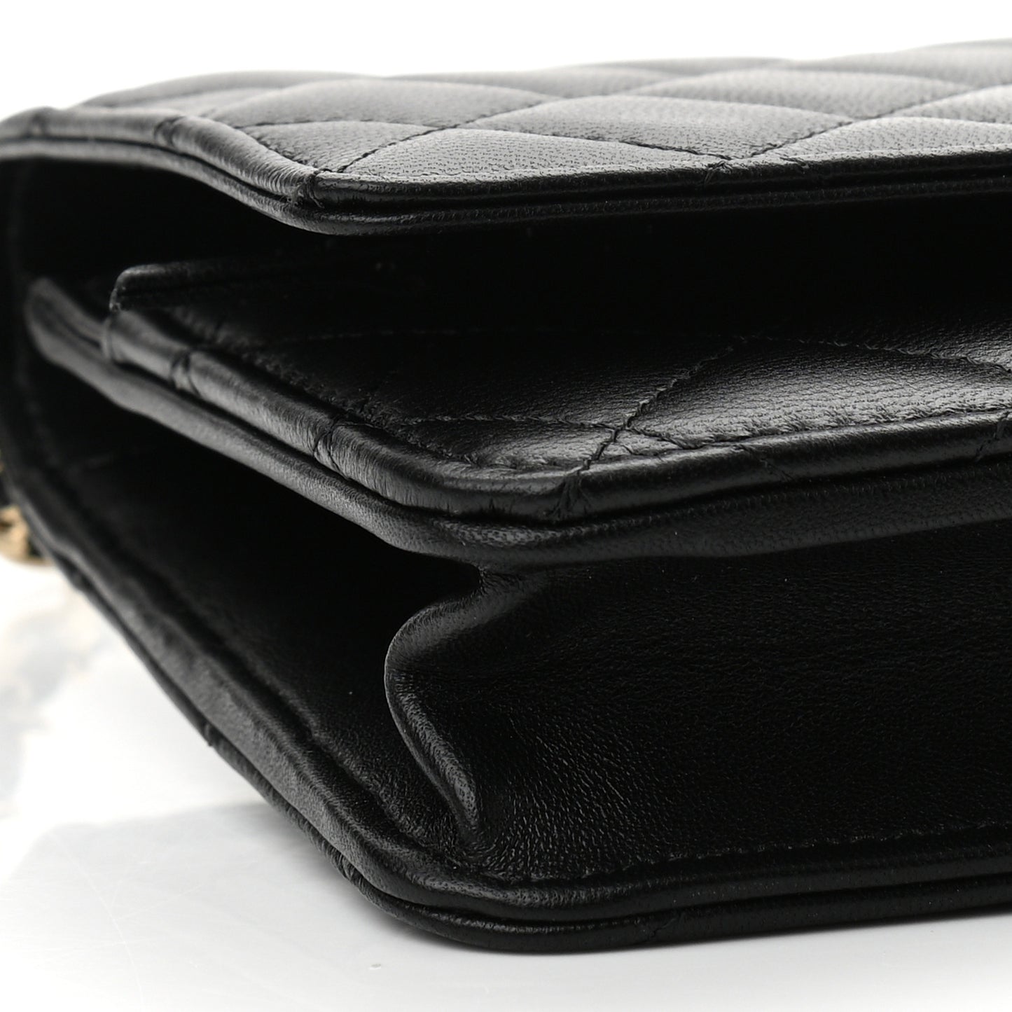 Lambskin Quilted Pearl Wallet On Chain WOC Black