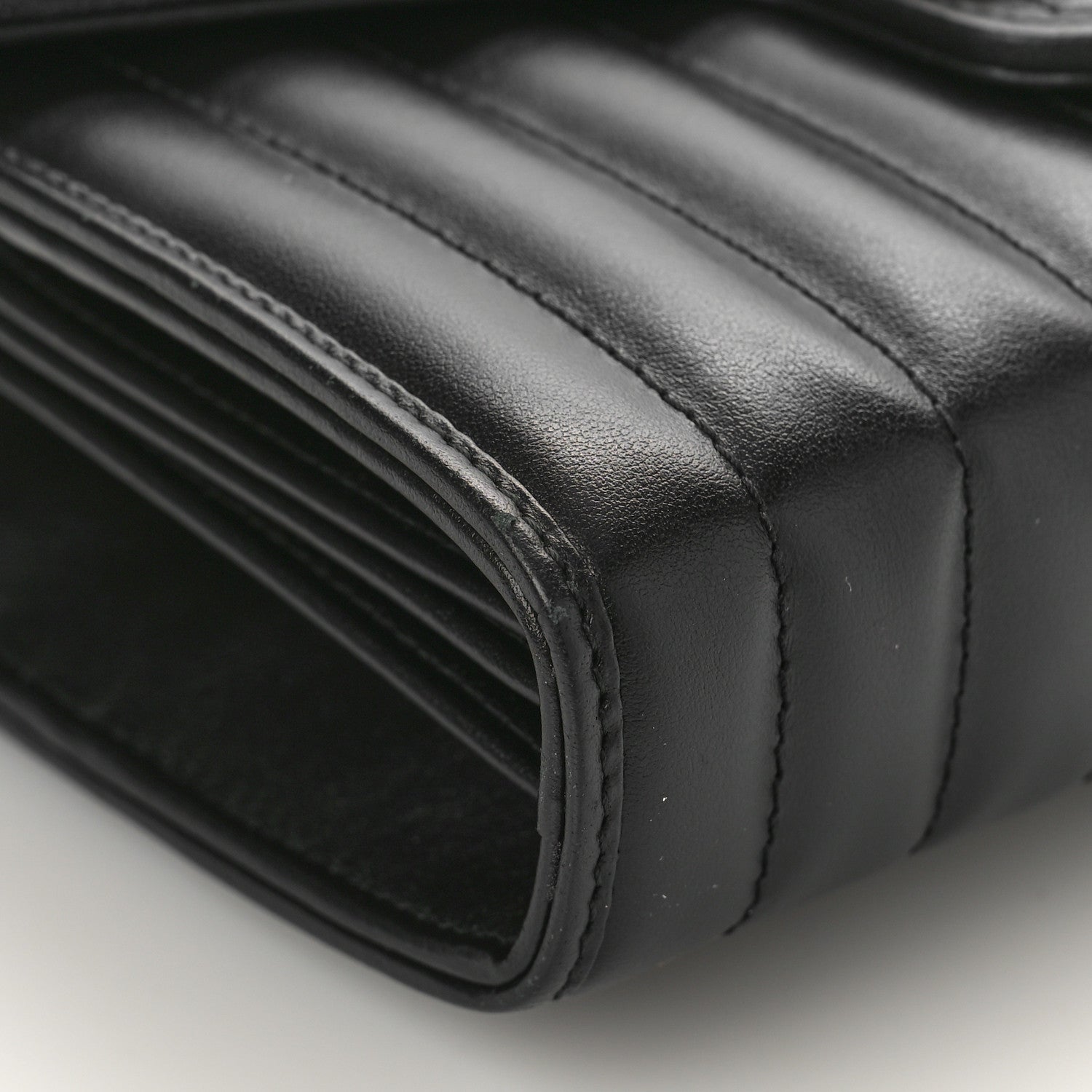 Gucci Calfskin Matelasse Aria GG Marmont Chain Wallet Black 8 of 8