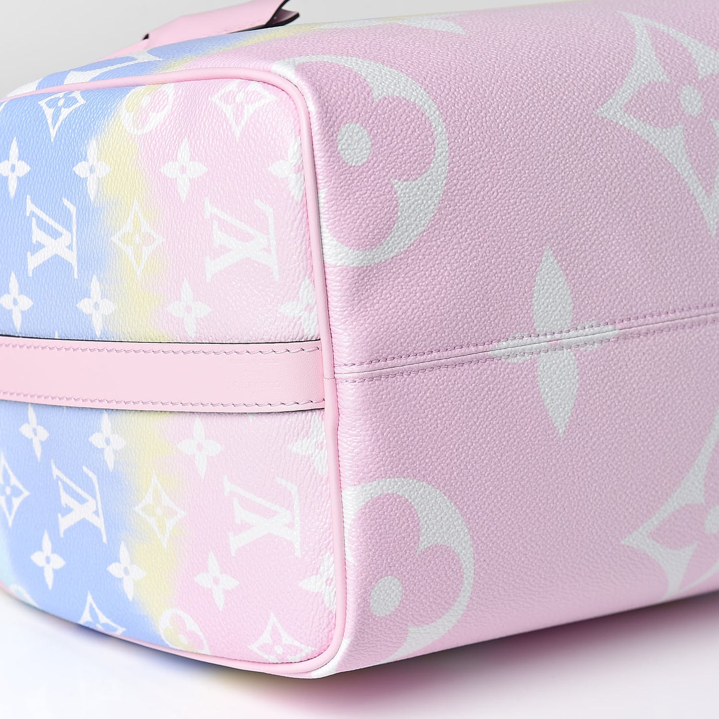 Monogram Escale Speedy Bandouliere 30 Pastel
