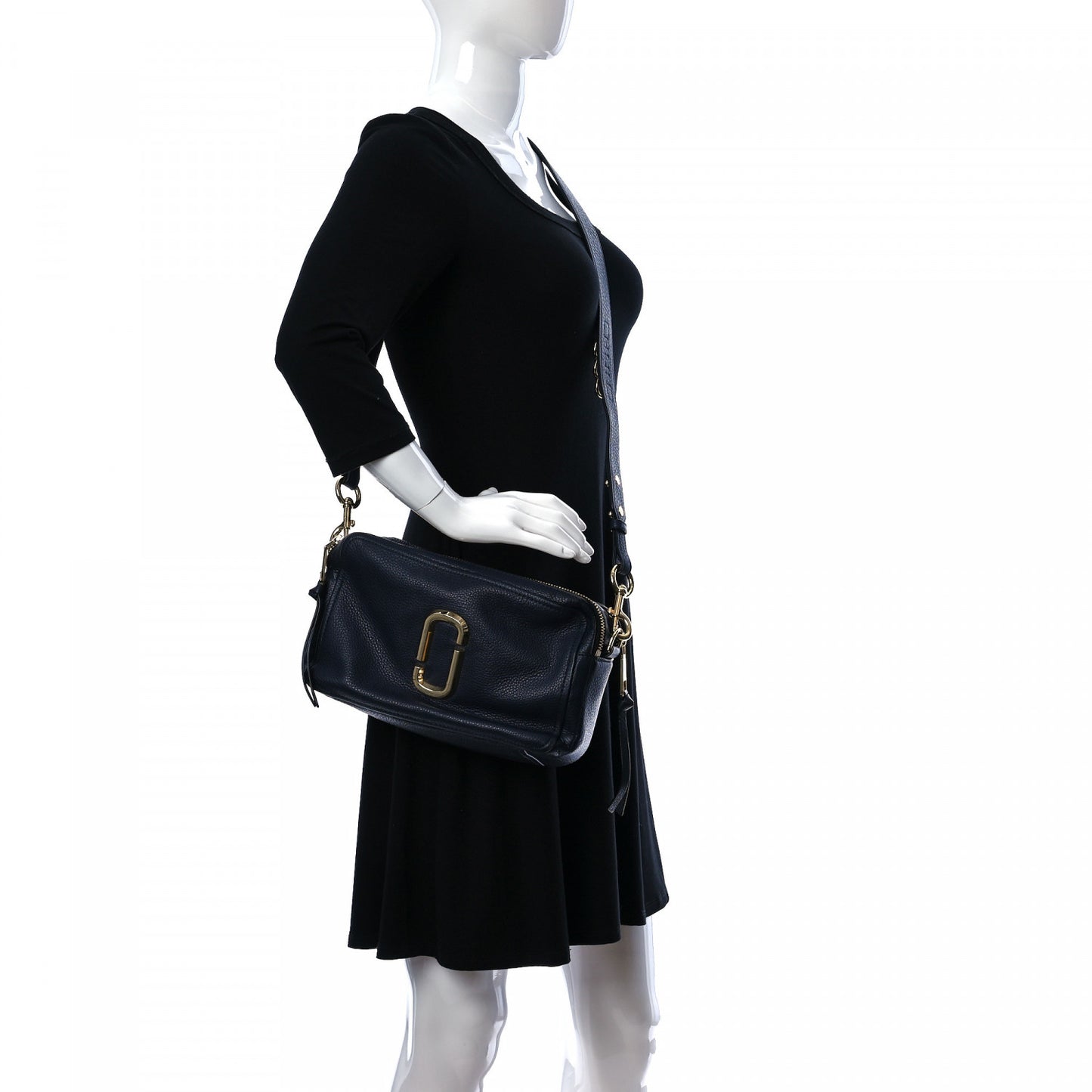 Supple Natural Grain Calfskin The Softshot 27 Bag Navy