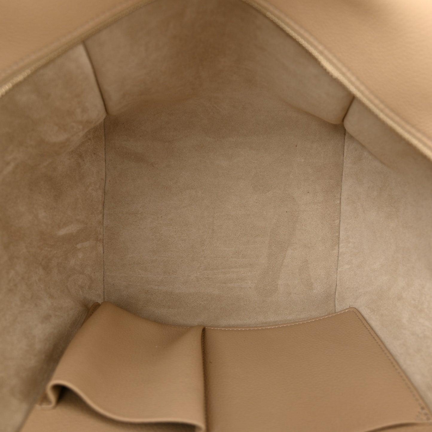 Grained Calfskin TR1 Beige