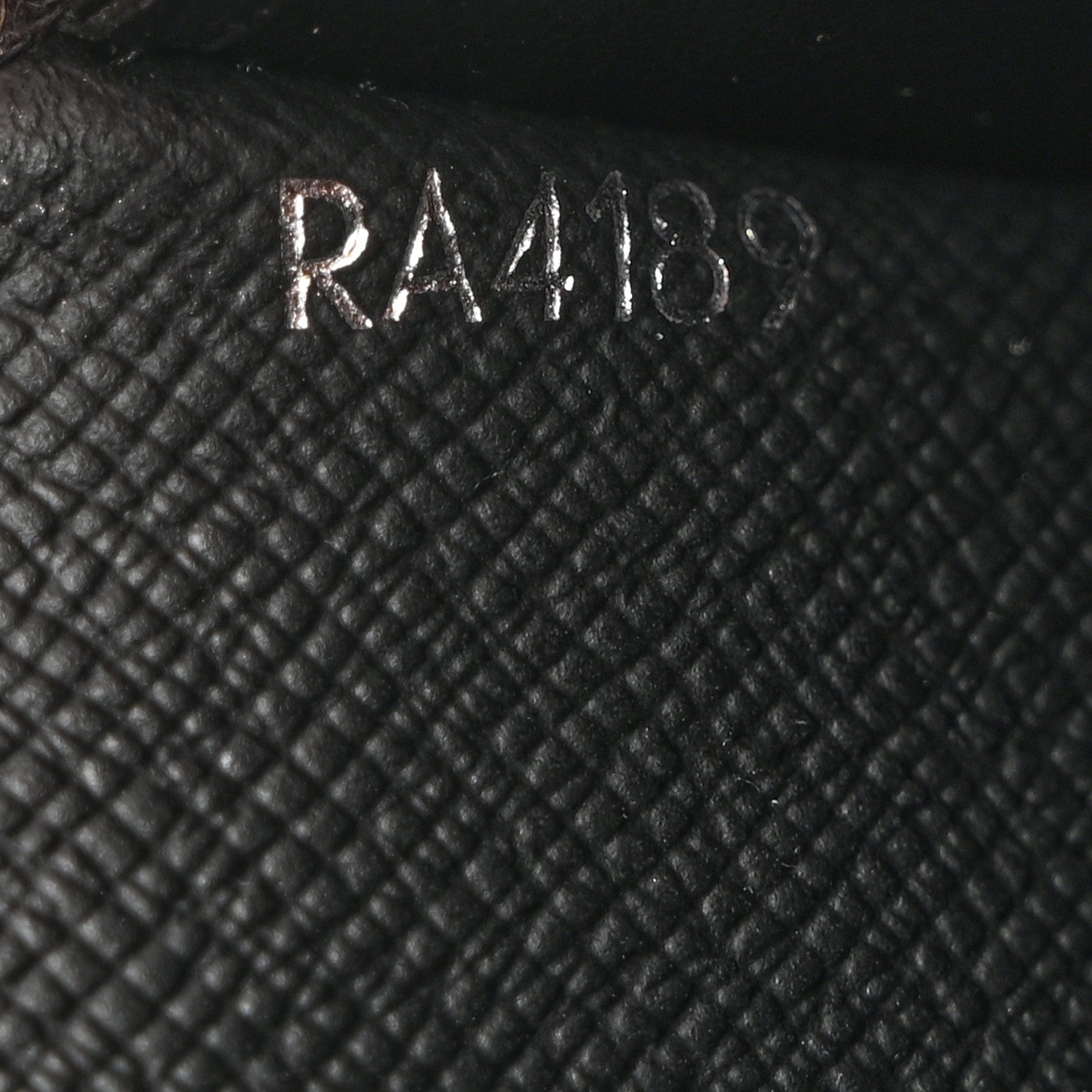 Louis Vuitton LOUIS VUITTON Taiga Brazza Wallet Ardoise 7 of 9
