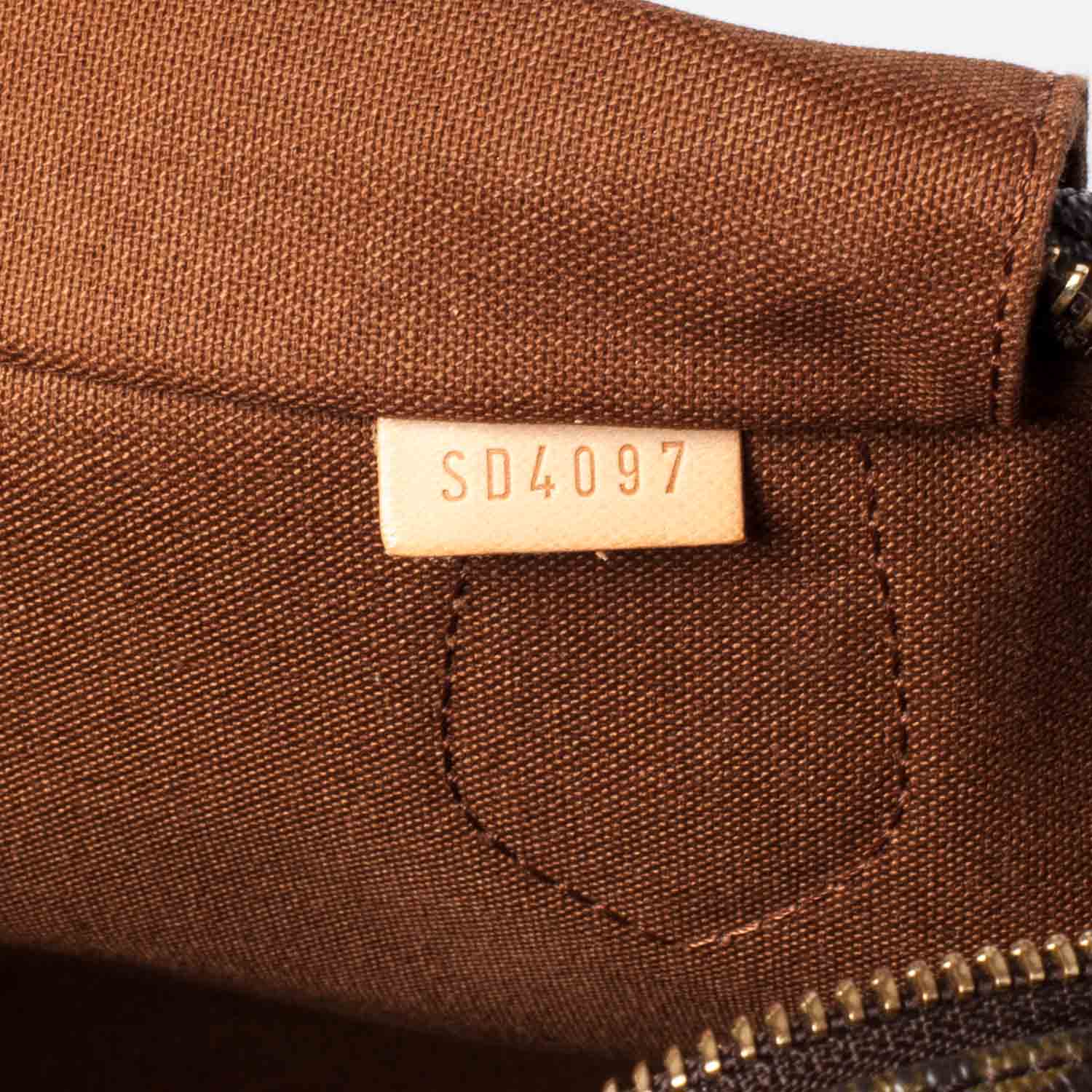 Louis Vuitton Monogram Montorgueil GM 9 of 11