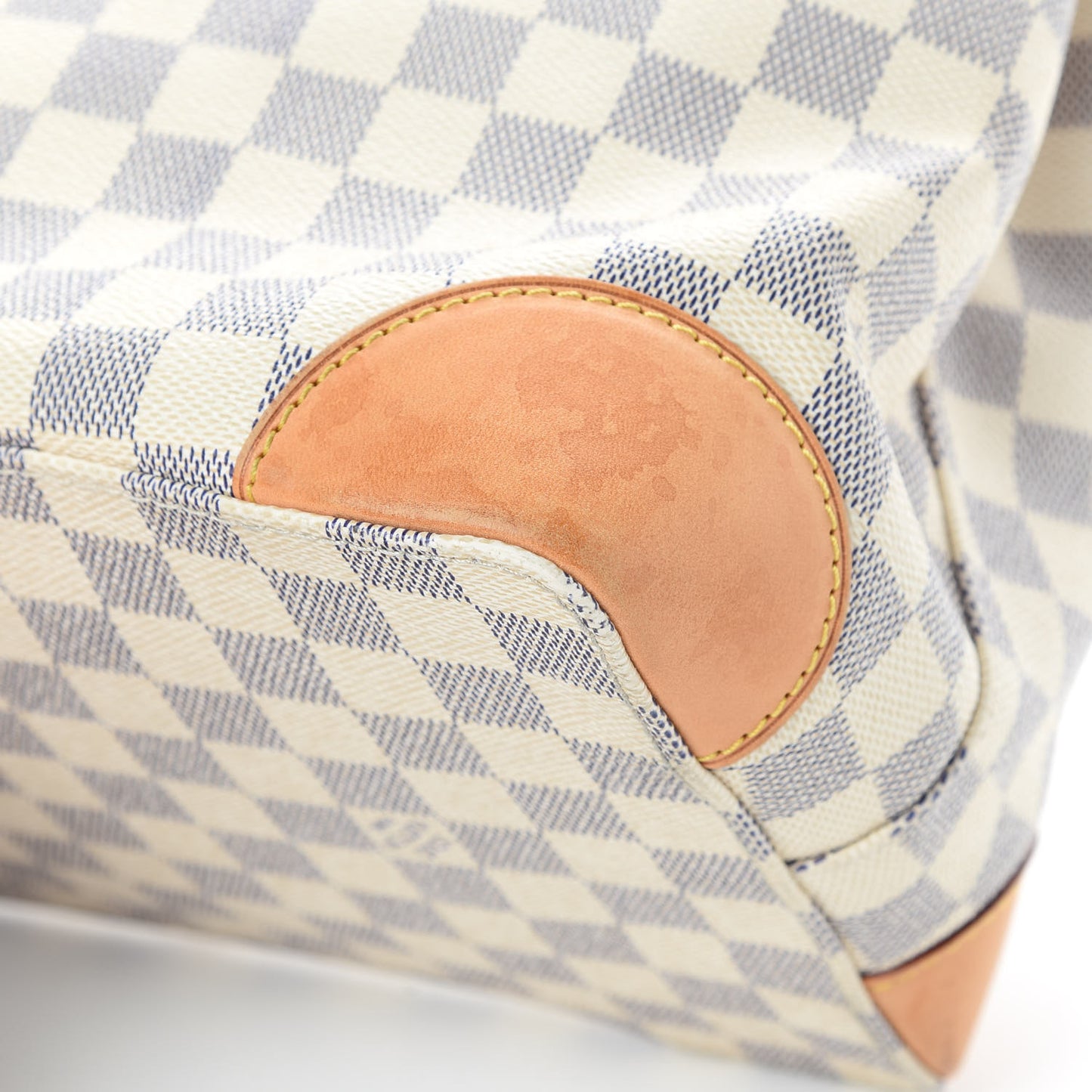 Damier Azur Hampstead PM