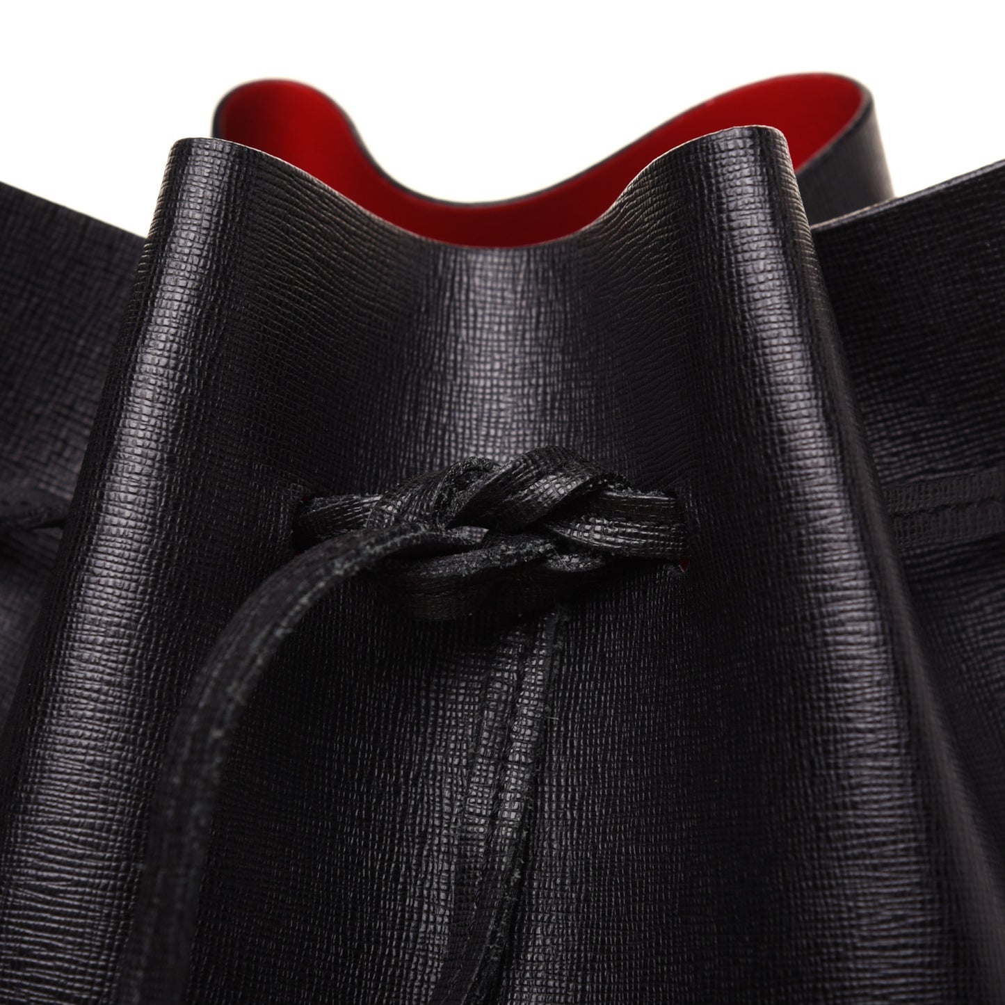 Saffiano Bucket Bag Black Flamma