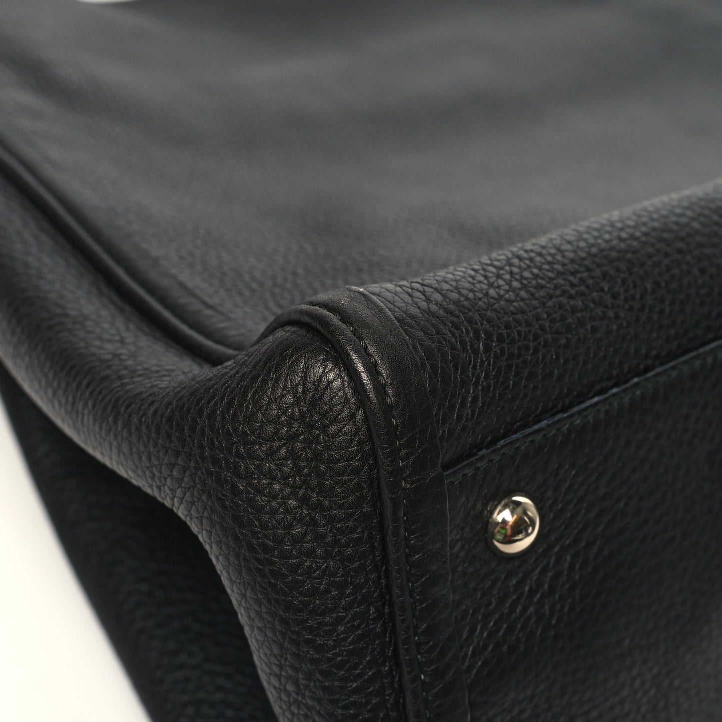 Pebbled Calfskin Medium Soho Shoulder Bag Black