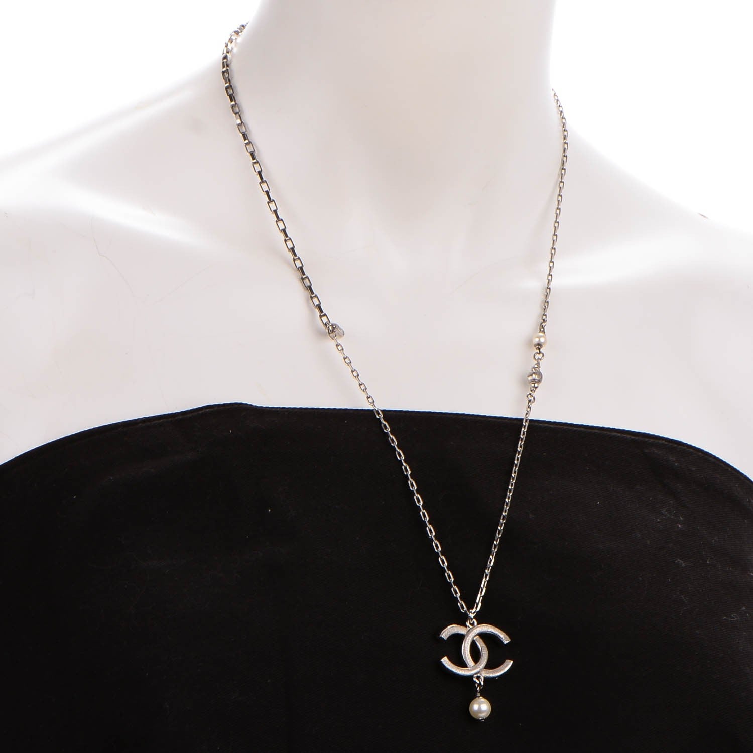 Chanel Pearl Baguette Crystal CC Chain Necklace Silver 2 of 5