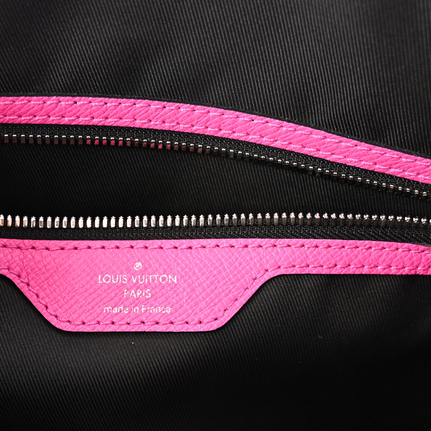 Louis Vuitton Taigarama Keepall Bandouliere 50 Fuchsia 5 of 8