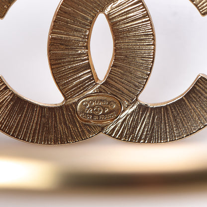 Chanel Pearl Crystal CC Bangle Gold 4 of 4