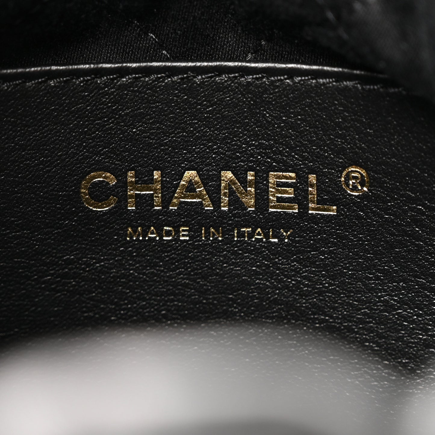 Shiny Calfskin Quilted Mini Chanel 22 Black