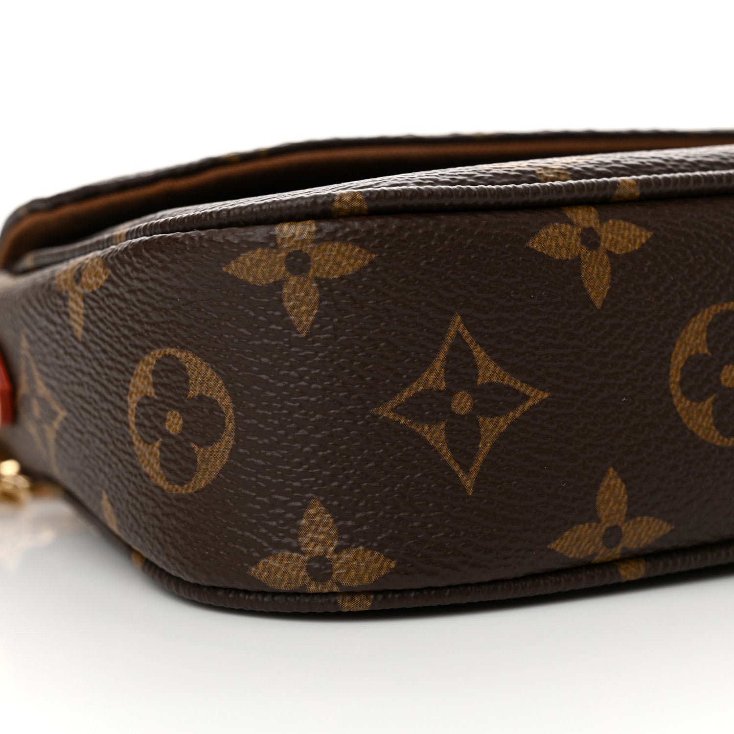 Louis Vuitton Monogram Ivy Wallet On Chain 8 of 9