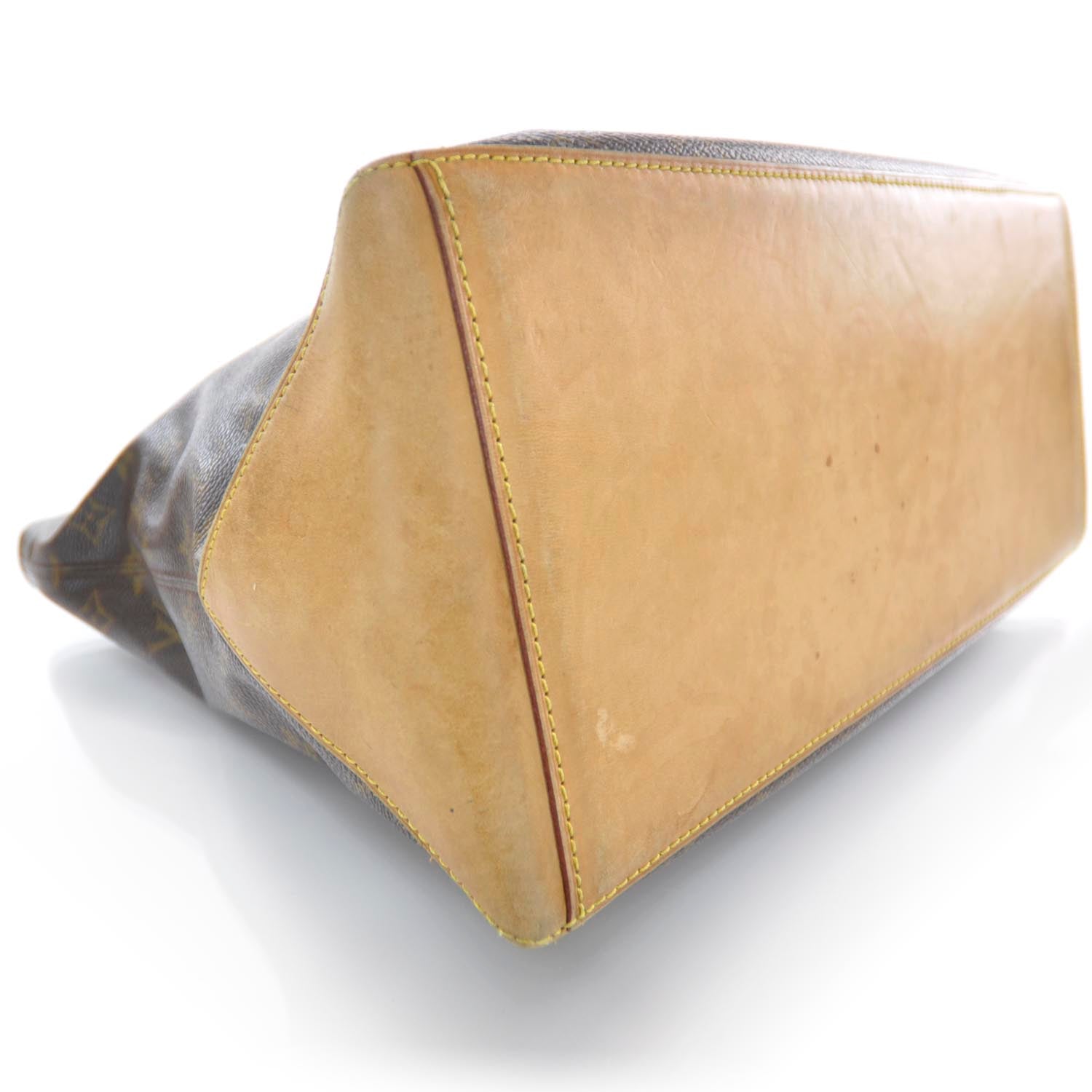 Louis Vuitton Monogram Cabas Mezzo 4 of 7