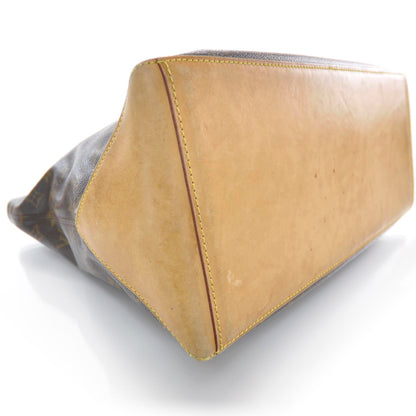 Louis Vuitton Monogram Cabas Mezzo 4 of 7