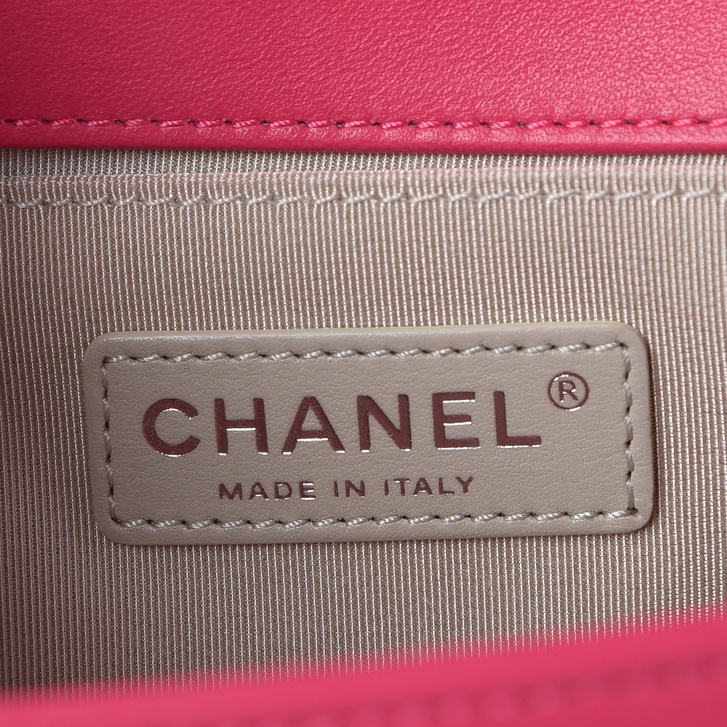 Lambskin Quilted Medium Boy Flap Fuchsia