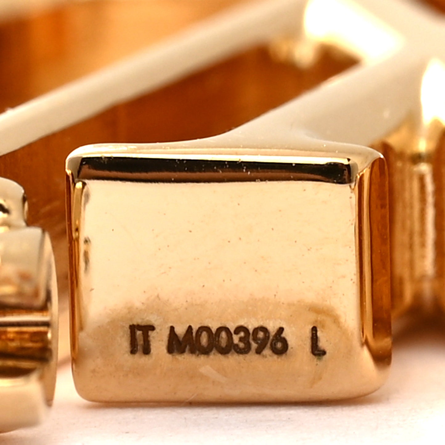 Metal Small Louise Hoop Earrings Gold