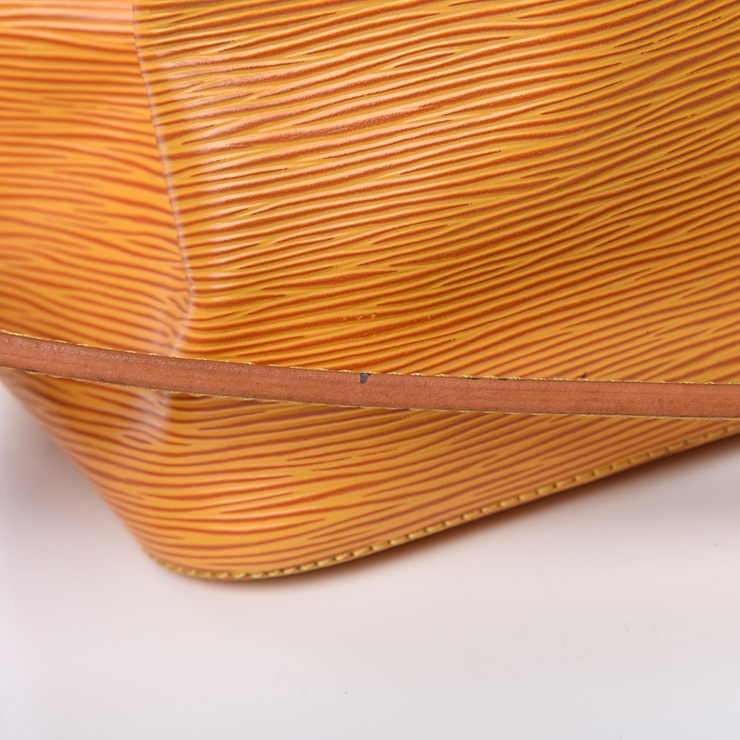 Louis Vuitton Epi Petit Noe Tassil 16 of 16
