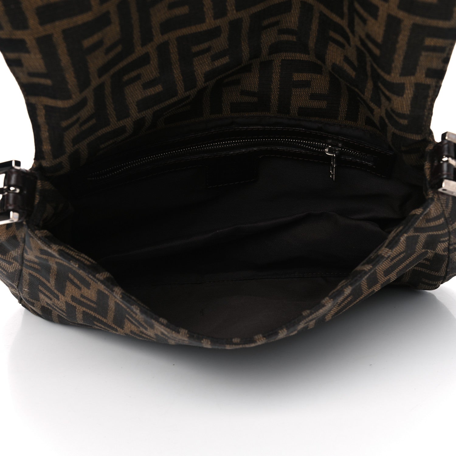 Fendi Zucca Mama Baguette Tobacco 4 of 5