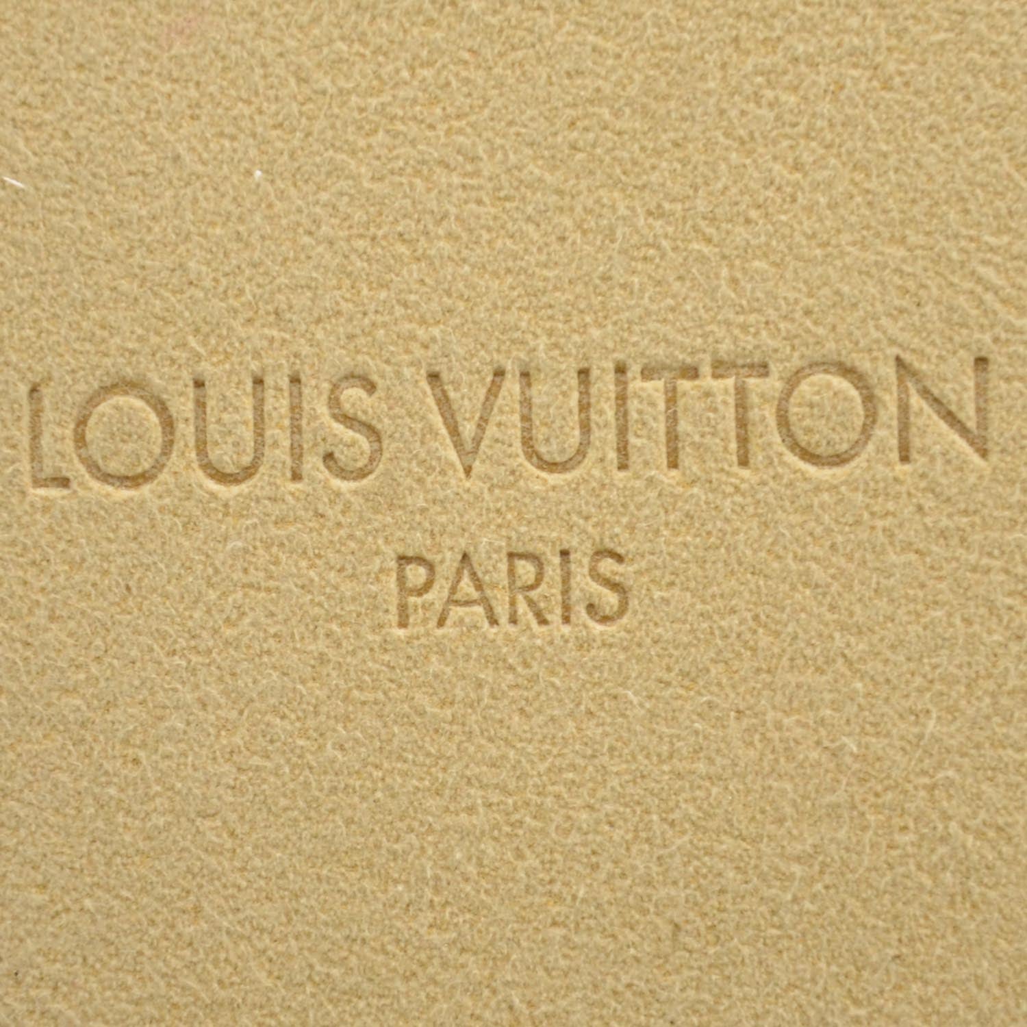 Louis Vuitton Monogram iPad Case 5 of 8