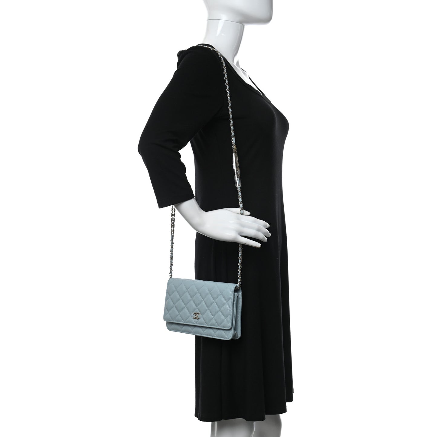 Caviar Quilted Tiny CC Wallet On Chain WOC Light Blue
