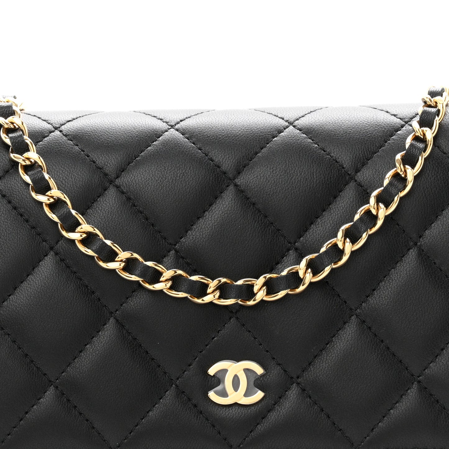 Lambskin Quilted Wallet On Chain WOC Black
